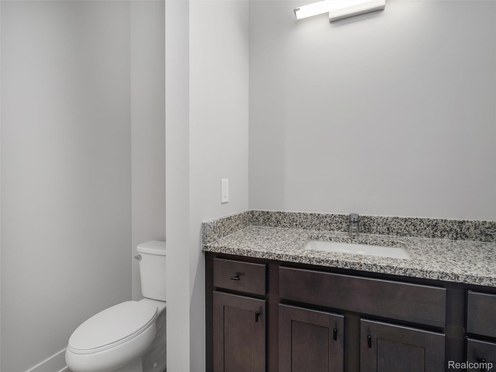 3941 Capstan Ct Property Photo 8