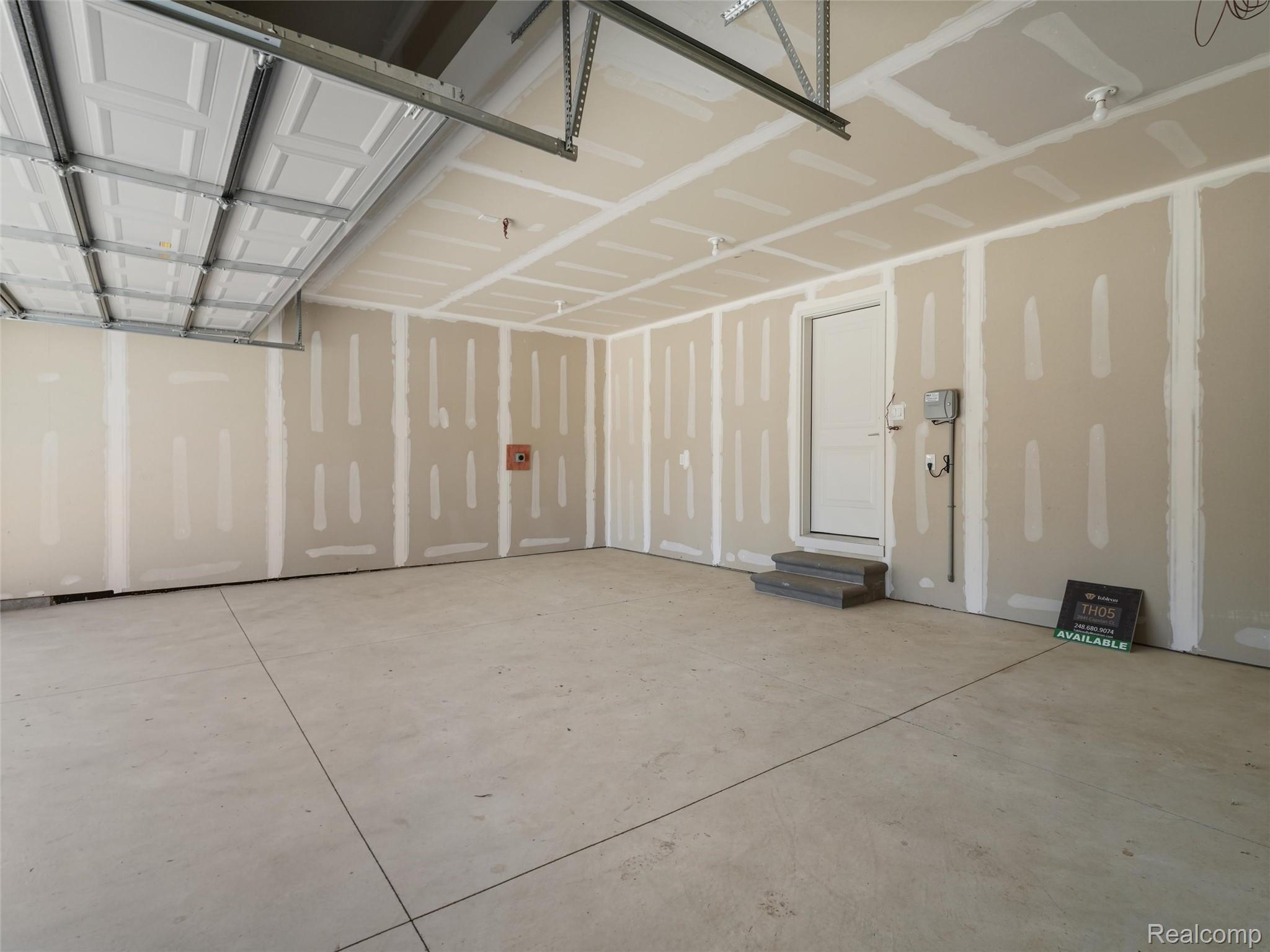 3941 Capstan Ct Property Photo 26