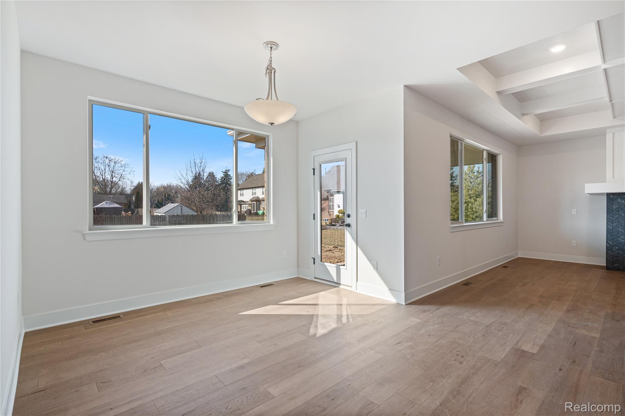 7110 Dryden Road Property Photo 24