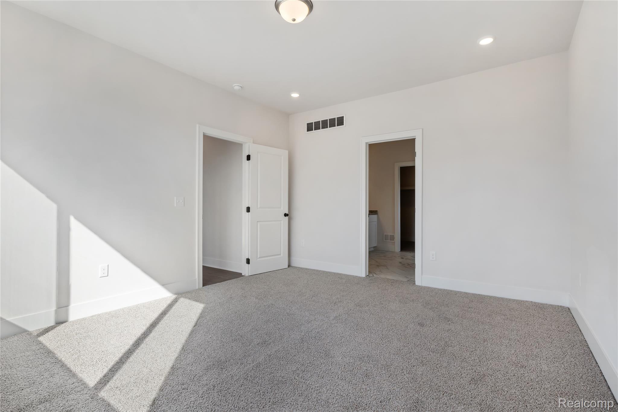 7110 Dryden Road Property Photo 31