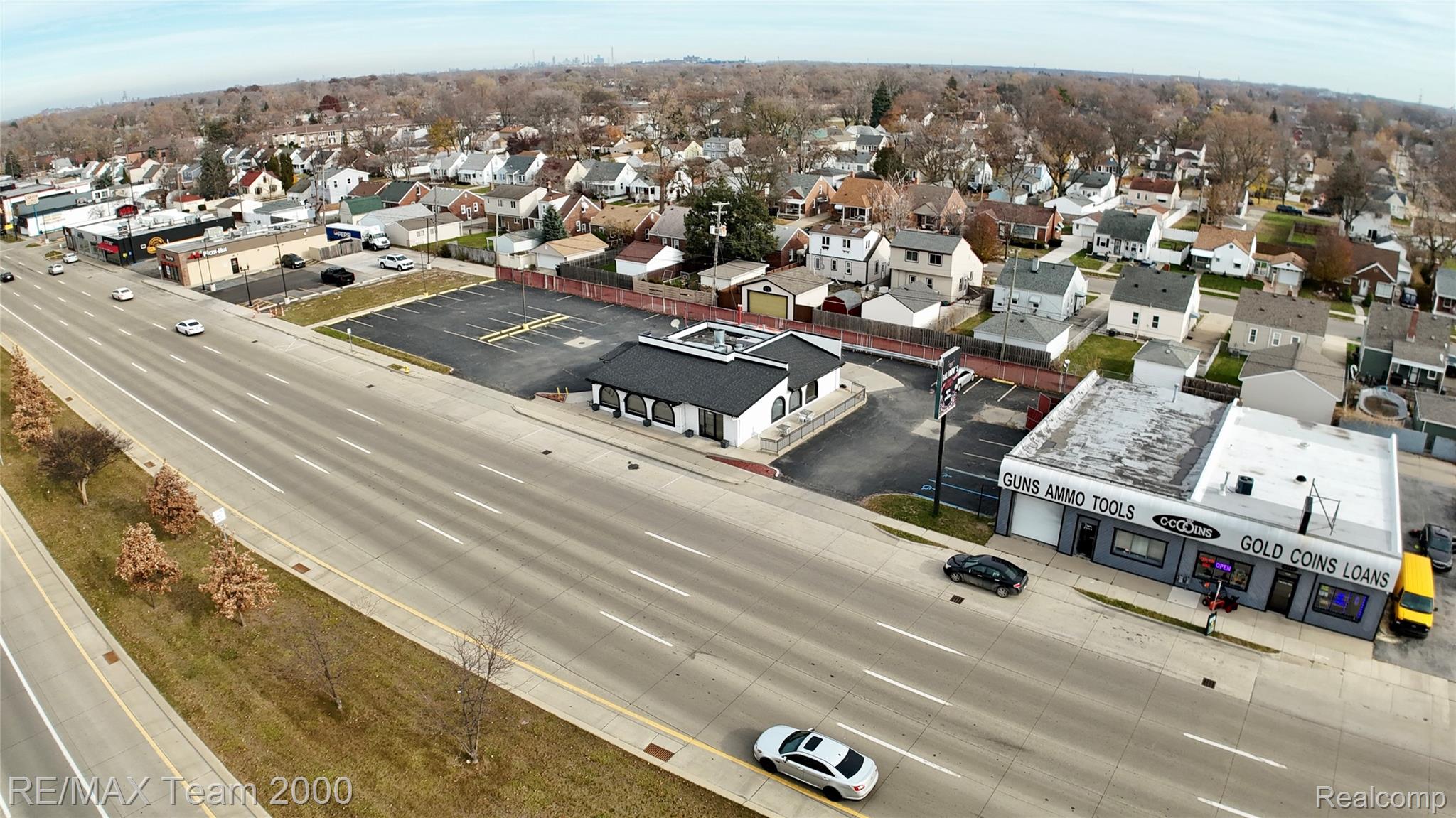 1297 Fort Street Property Photo 2