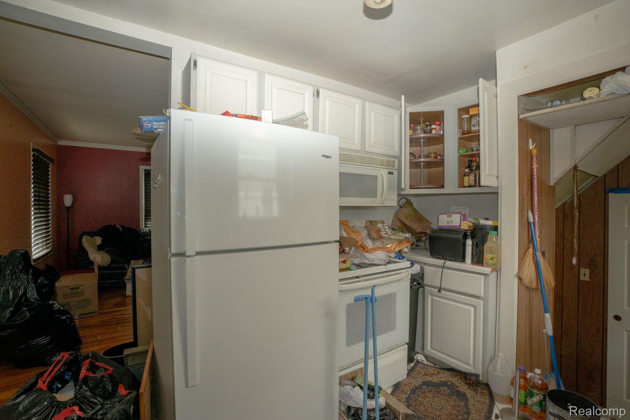 23011 Normandy Avenue Property Photo 6