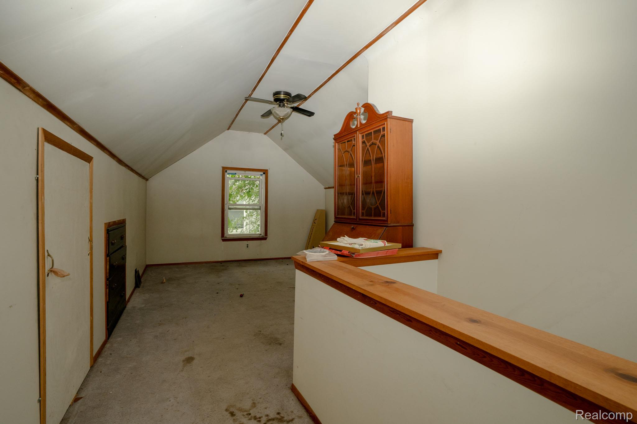 23011 Normandy Avenue Property Photo 9