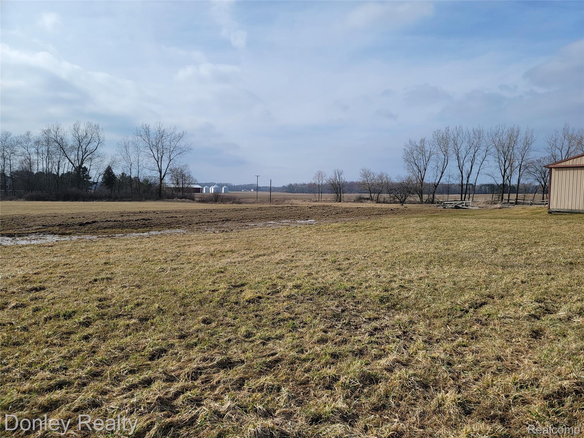6750 Lanway Road Property Photo 5