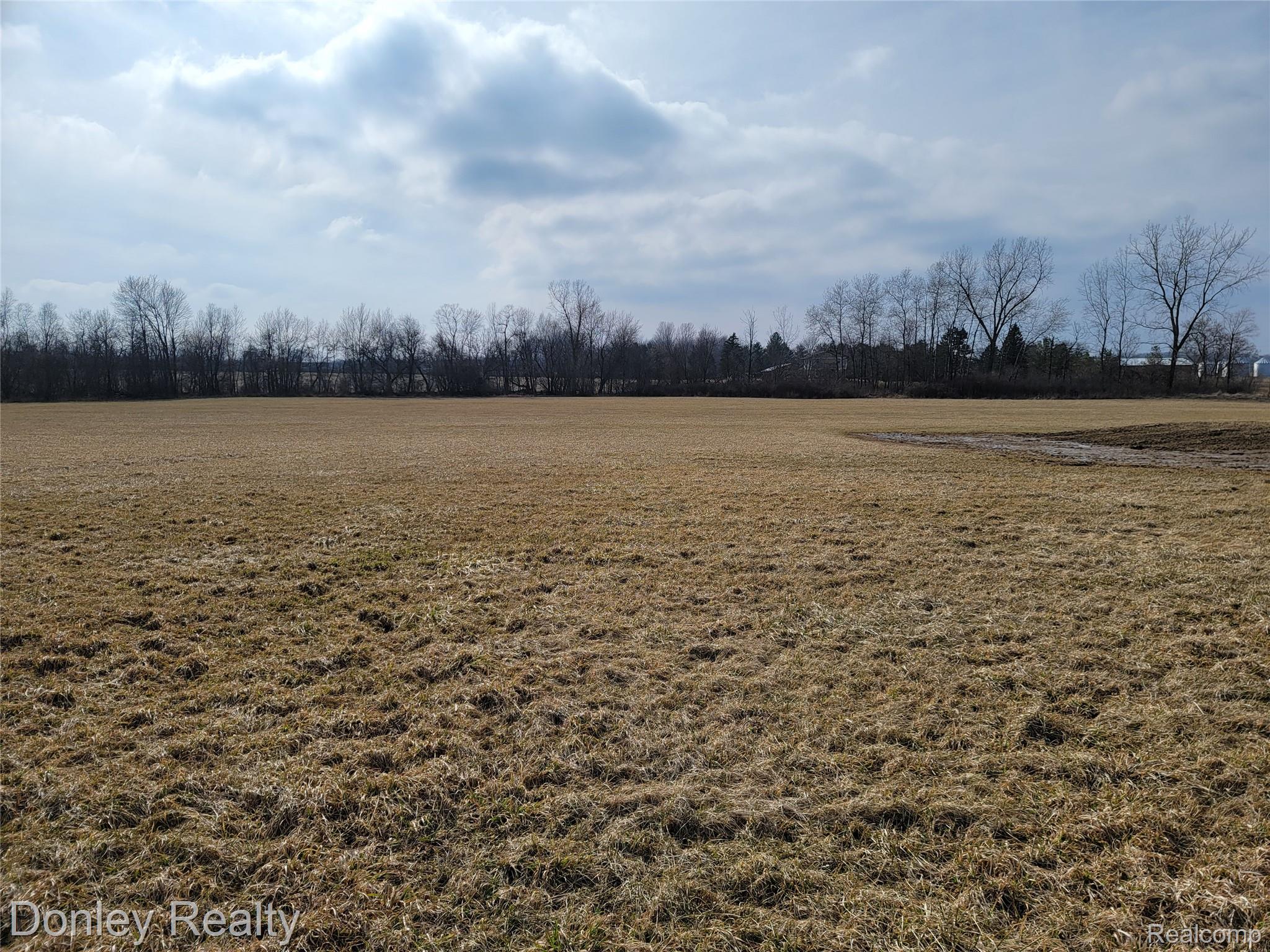 6750 Lanway Road Property Photo 7