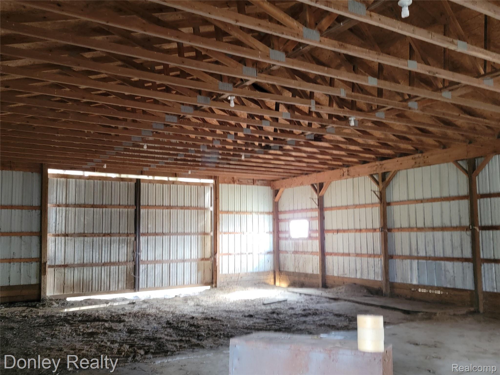 6750 Lanway Road Property Photo 11