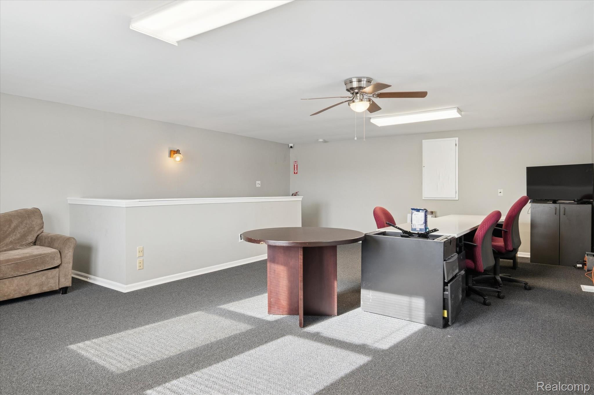36050 Goddard Road Property Photo 17