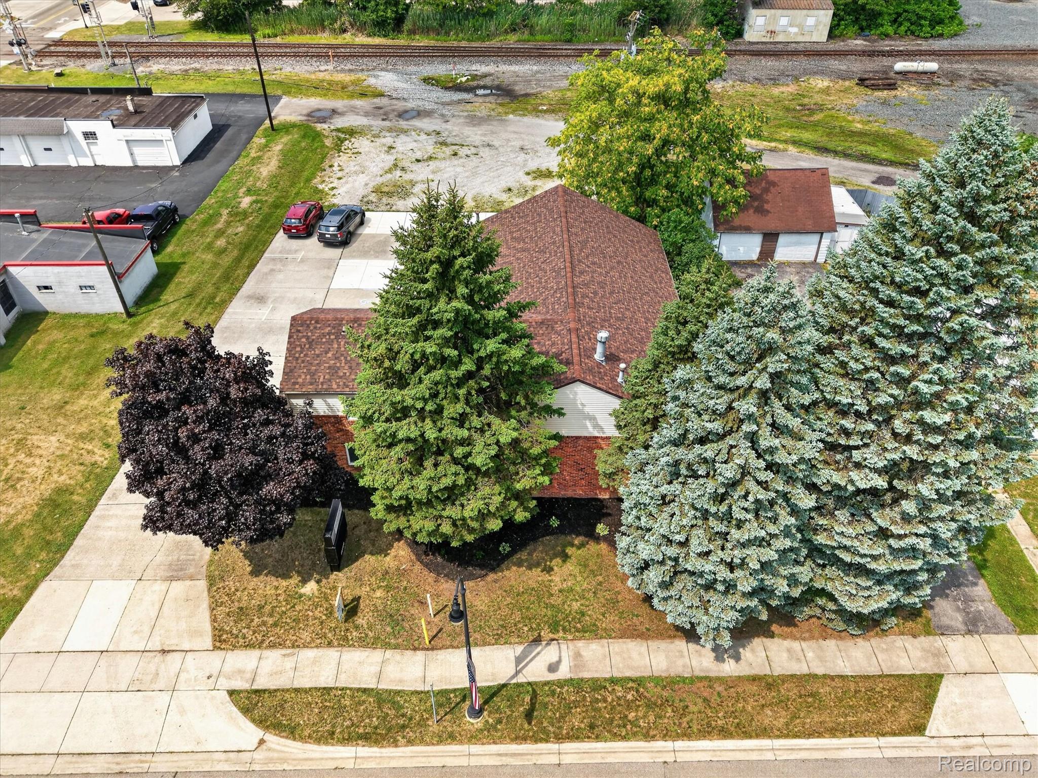 36050 Goddard Road Property Photo 32