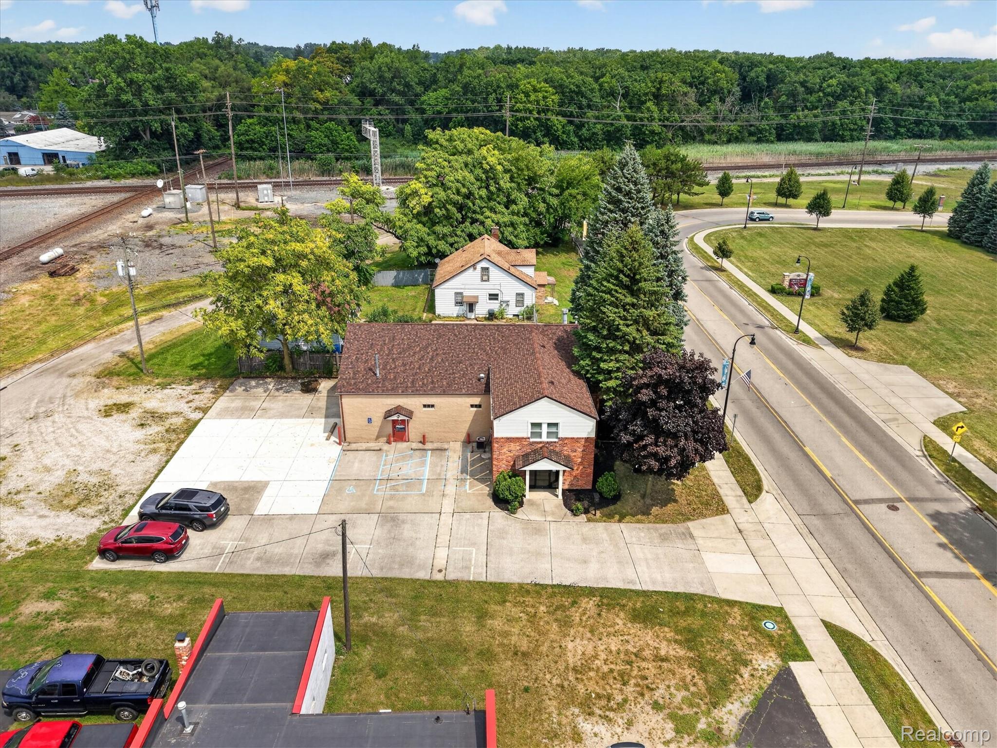 36050 Goddard Road Property Photo 35