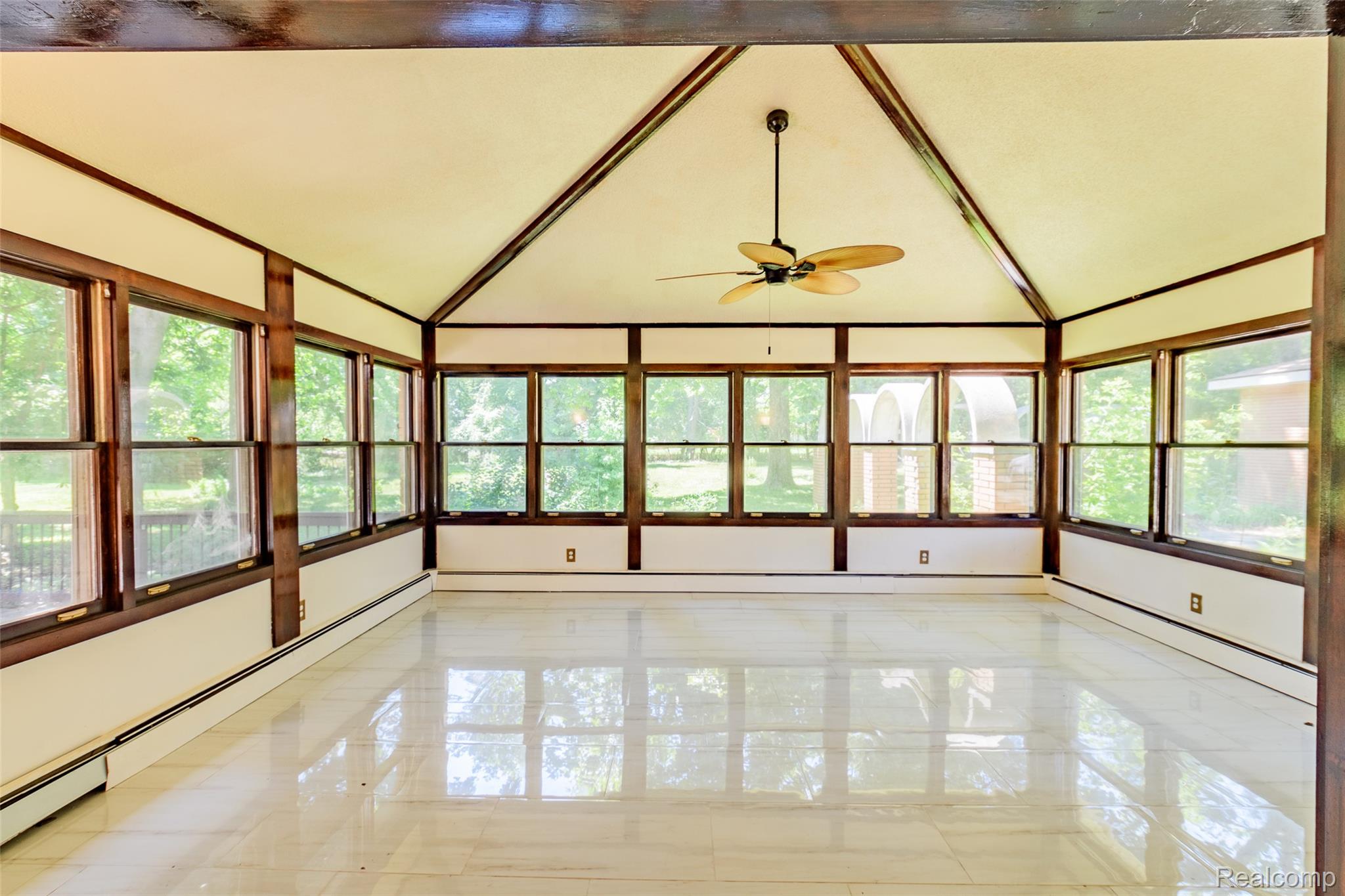 21875 Beech Road Property Photo 19