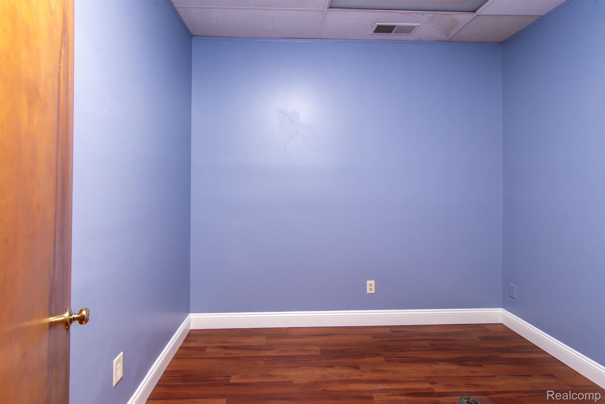 5574 Cooley Lake Road Property Photo 20