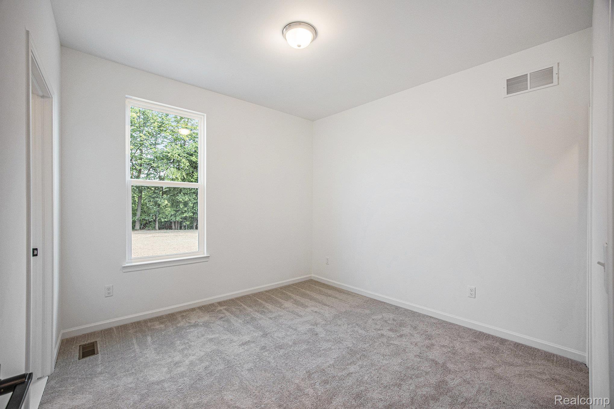 68788 Place Road Property Photo 10