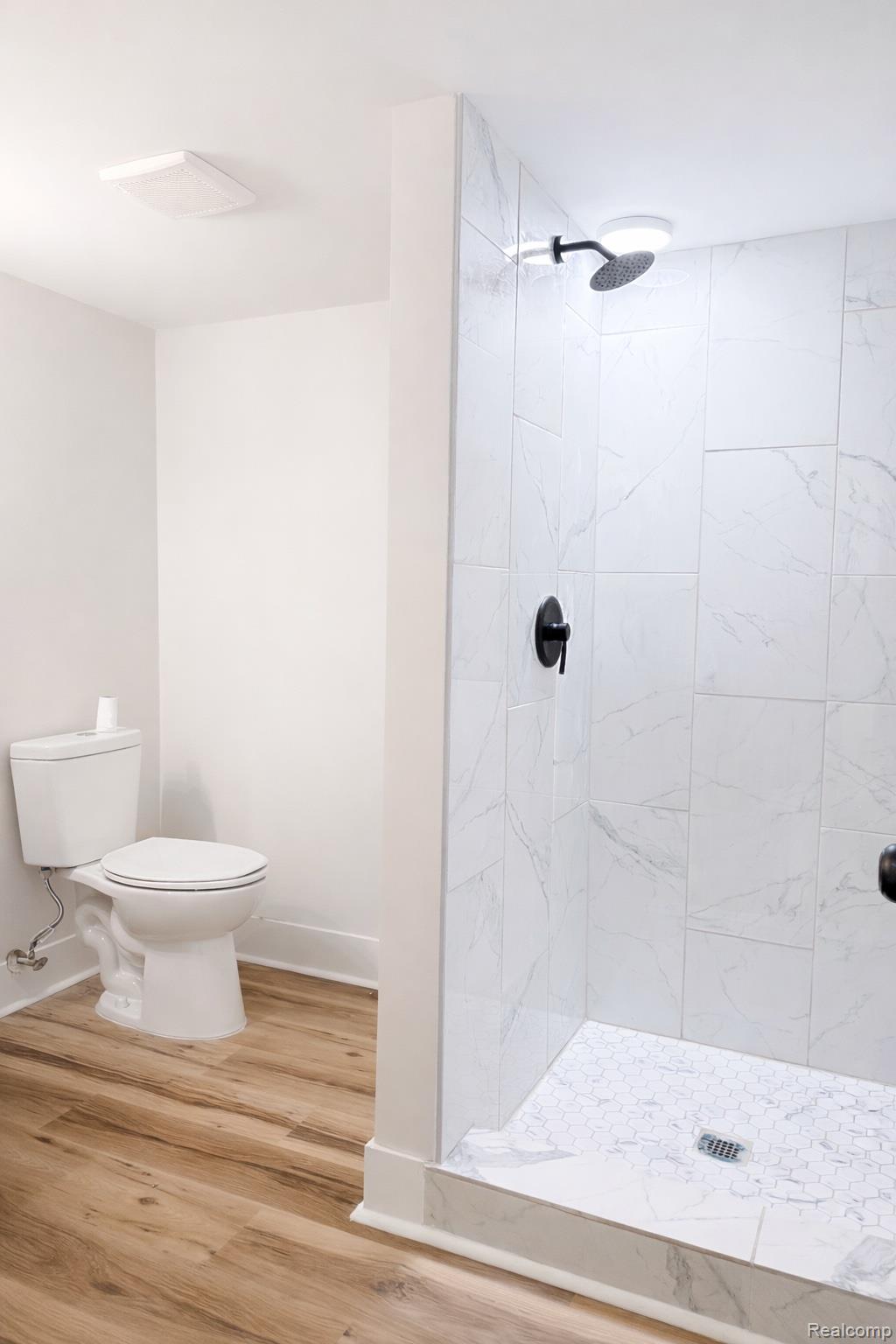 14851 Williamsburg Drive Property Photo 12