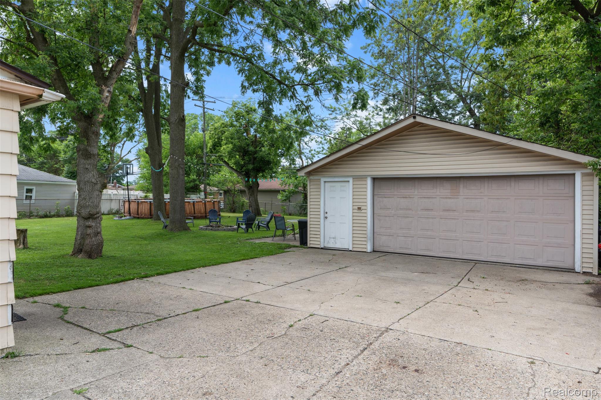 22355 Curie Avenue Property Photo 16