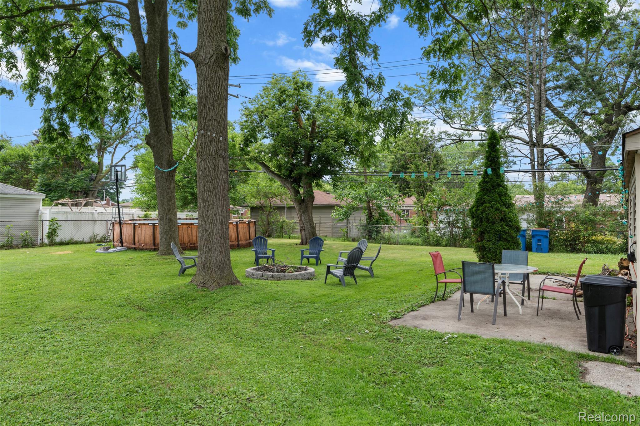 22355 Curie Avenue Property Photo 17