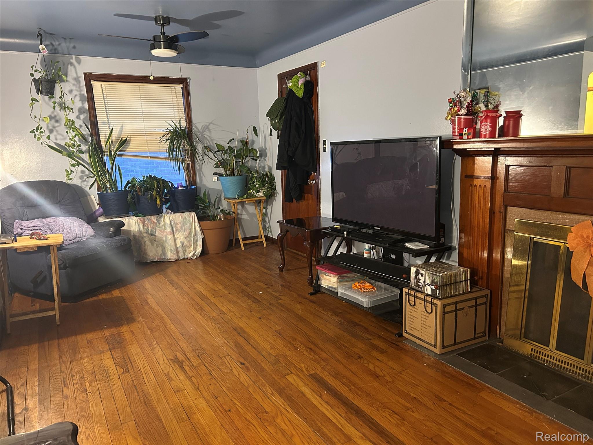 18415 Edinborough Road Property Photo 2