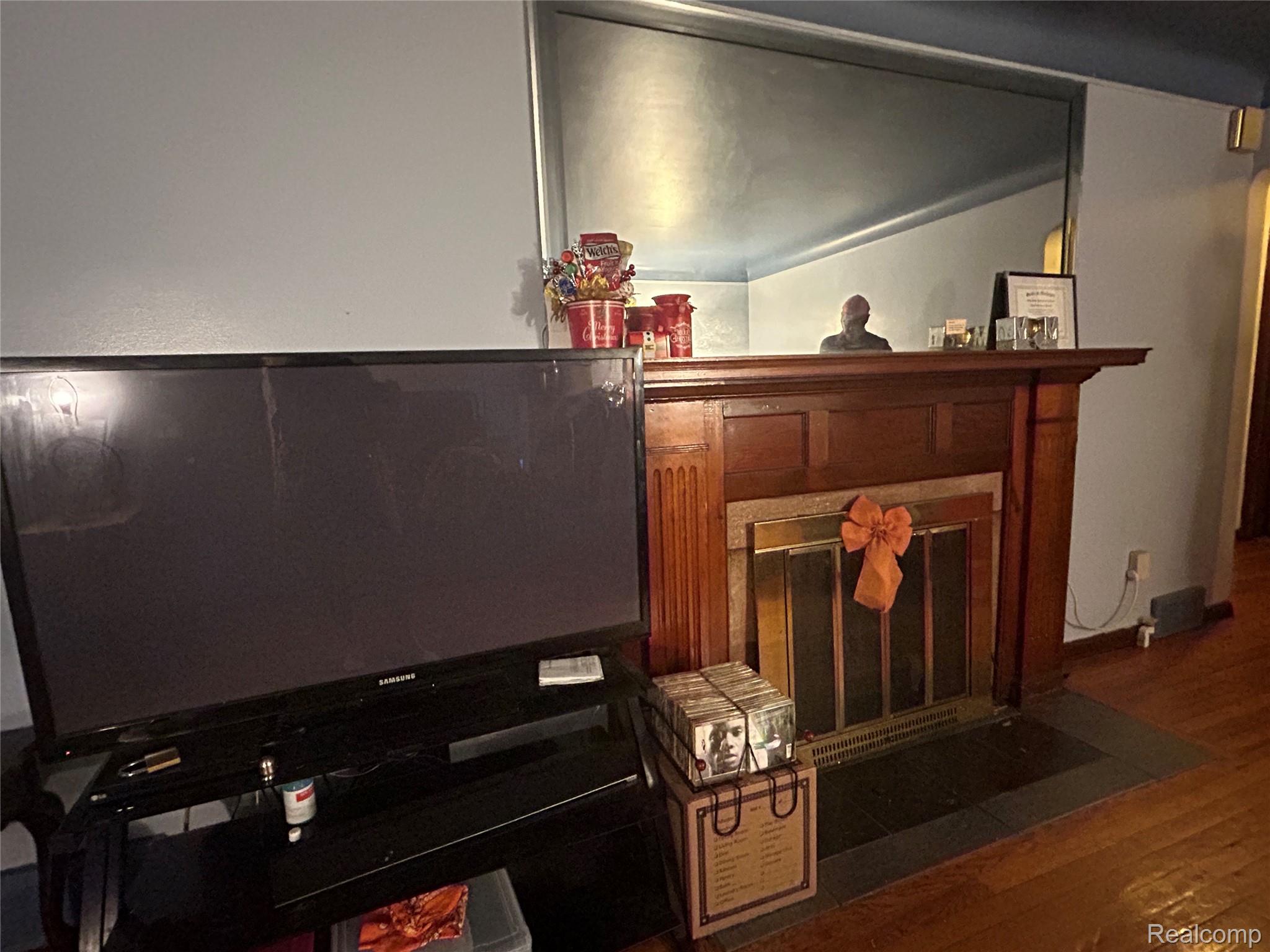 18415 Edinborough Road Property Photo 5