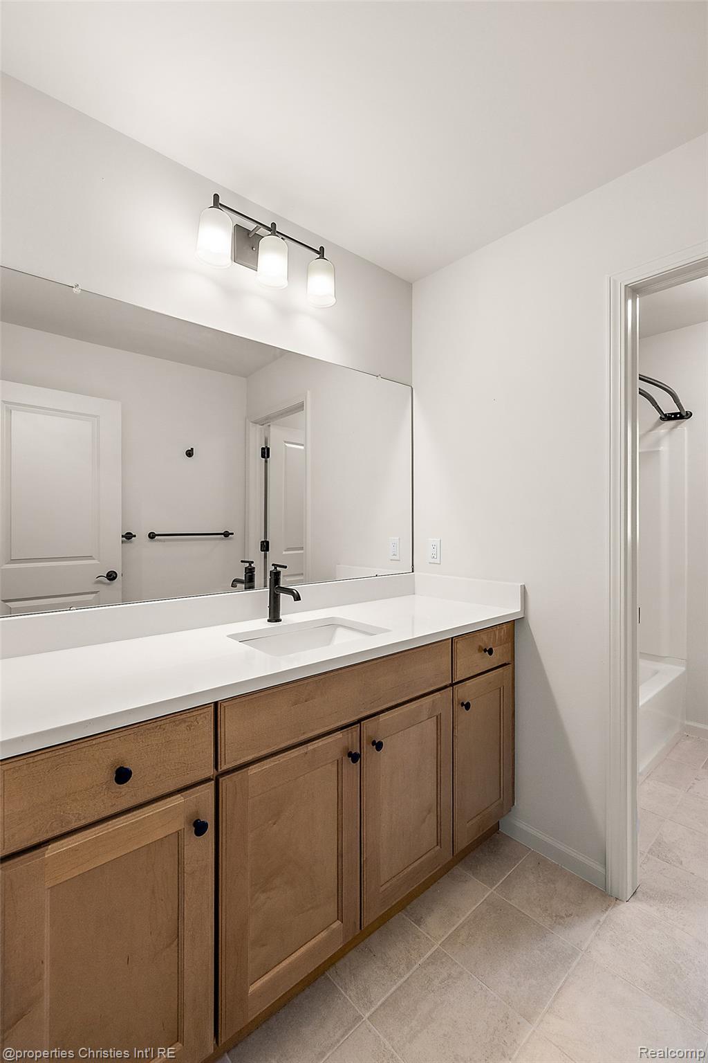 2436 Parkshore Drive Property Photo 40