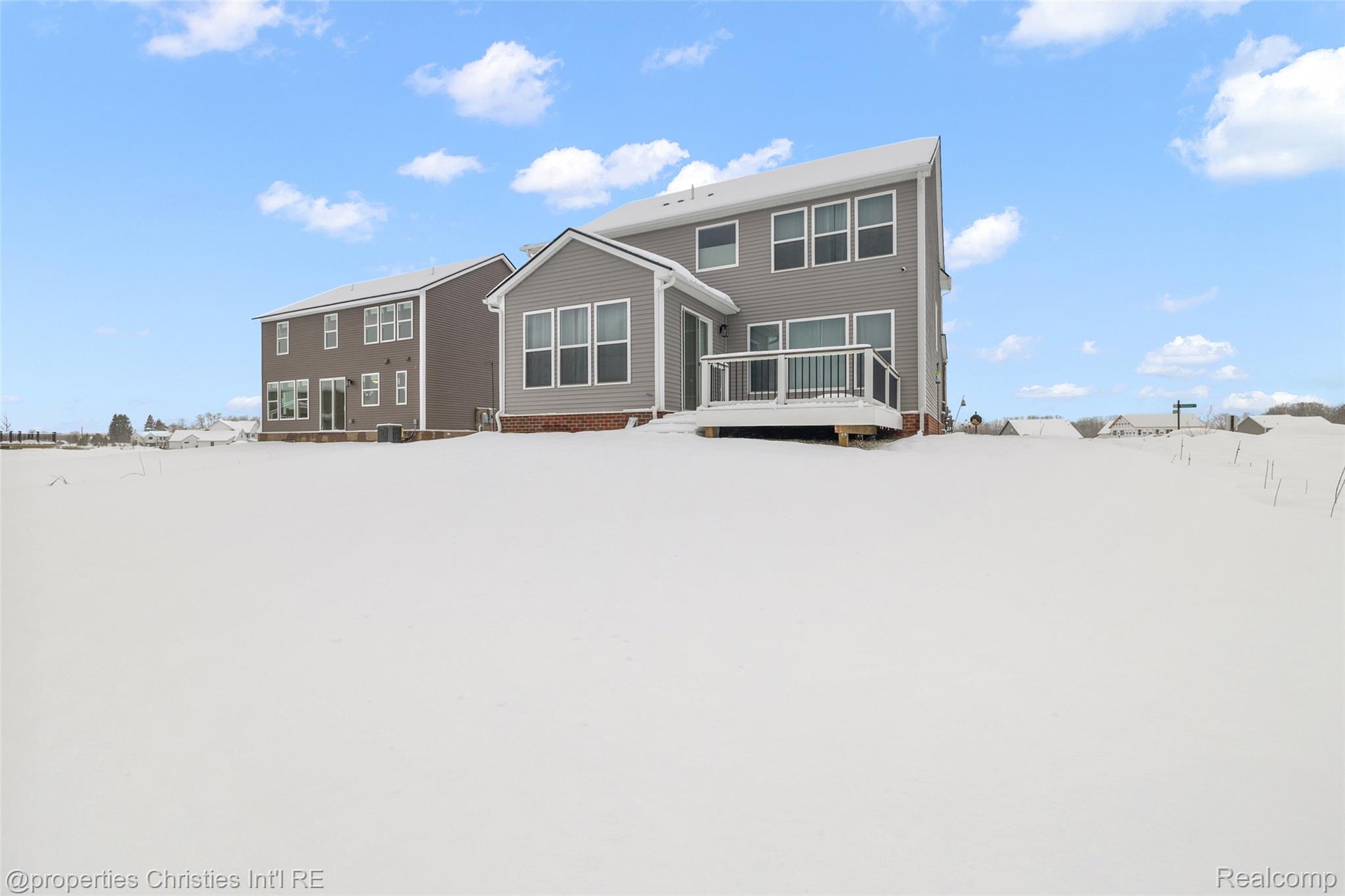 2436 Parkshore Drive Property Photo 54