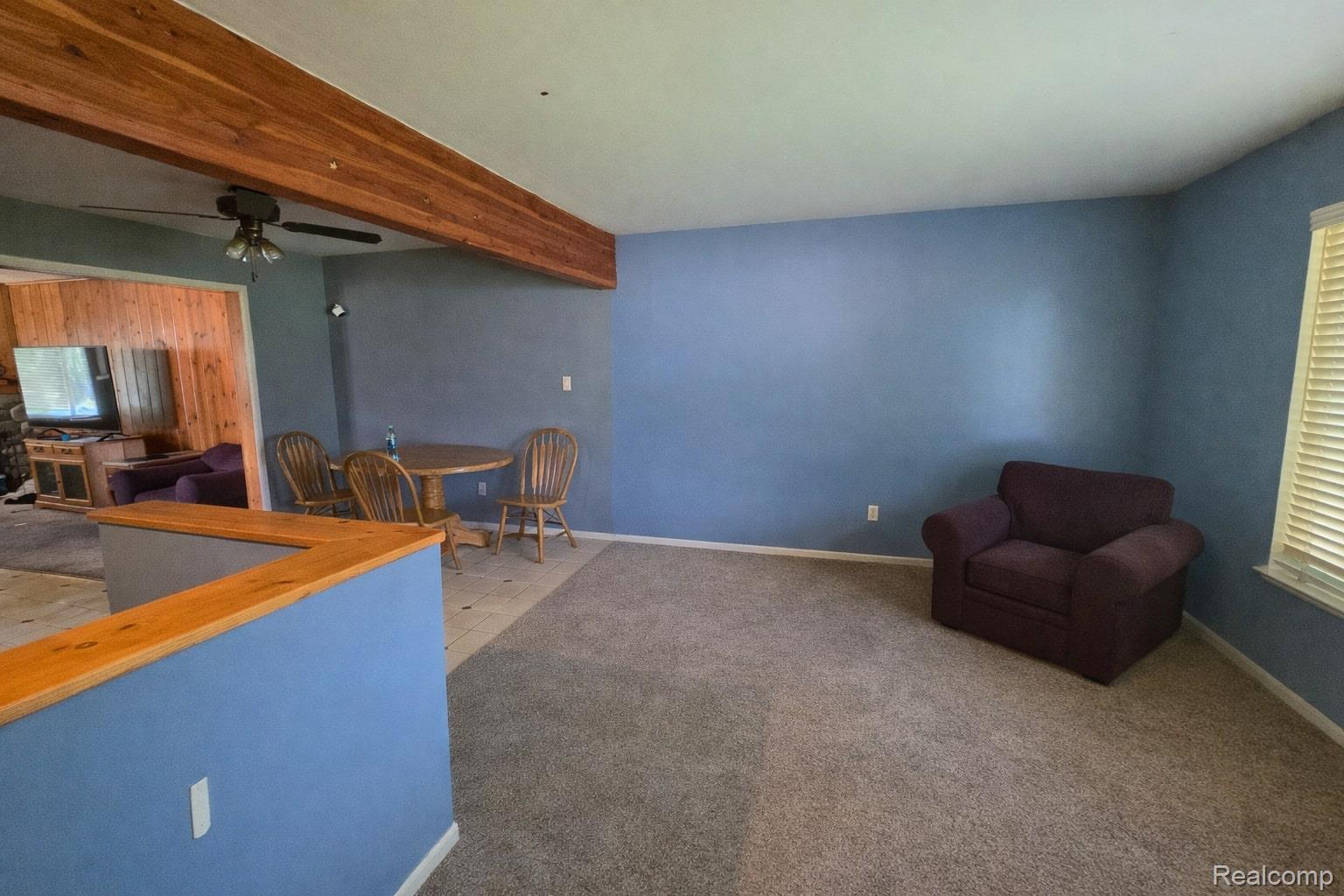 5969 Pleasant Drive Property Photo 5