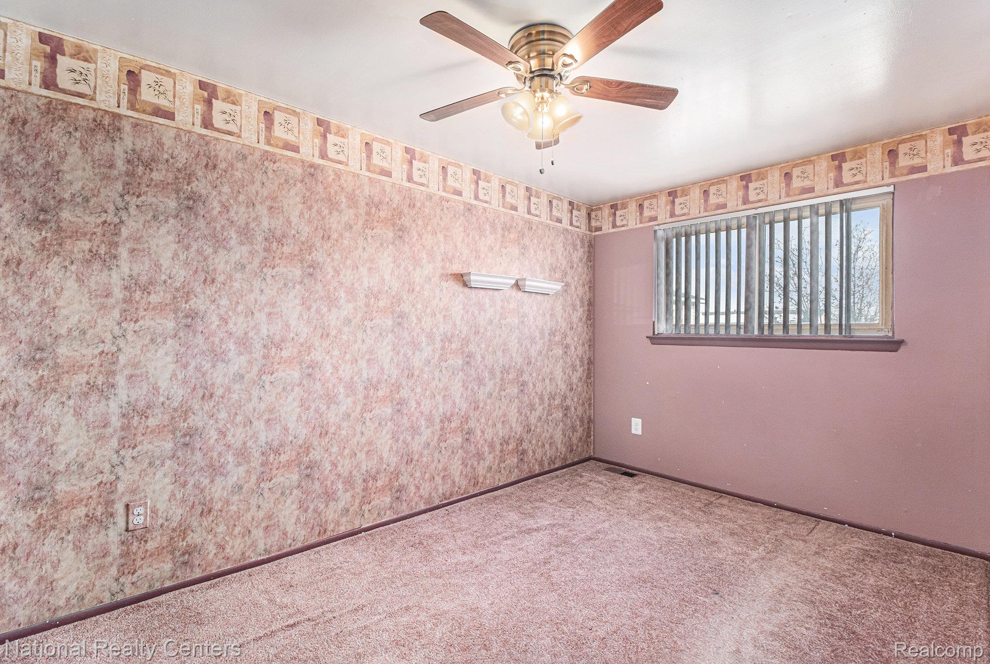 27809 Eastwick Sq. Property Photo 11