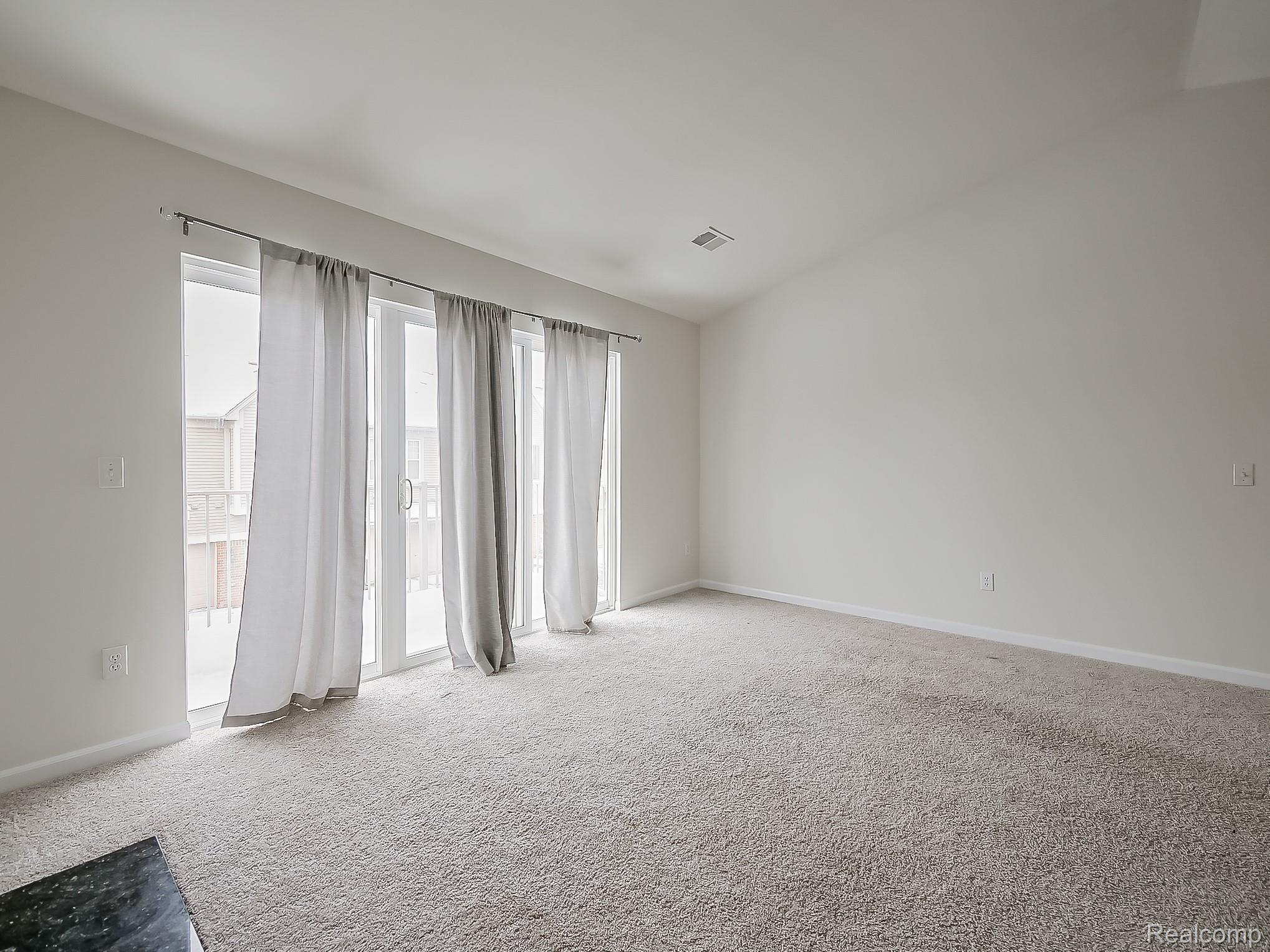 245 Wright Street Property Photo 28