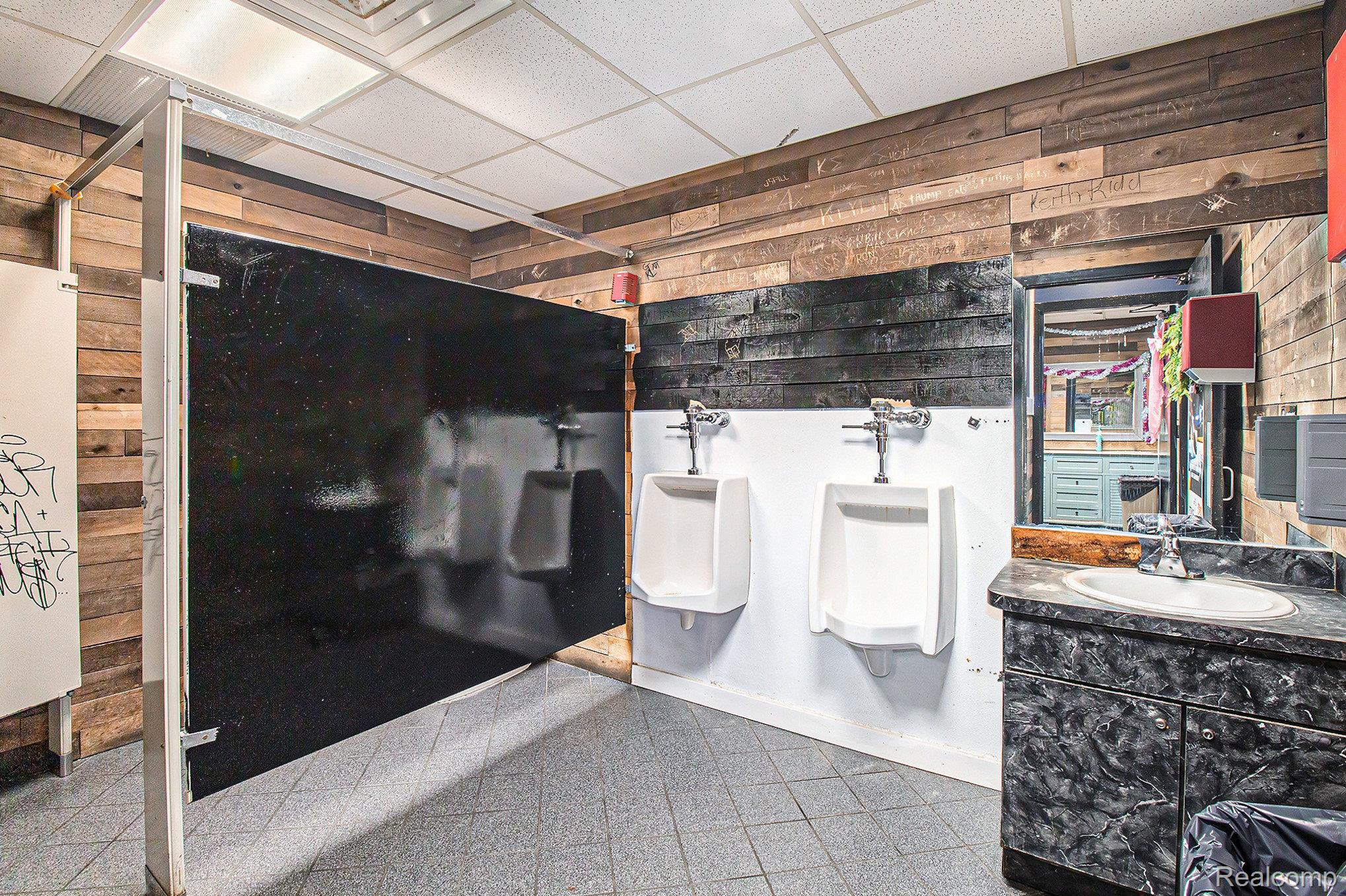5153 Fenton Road Property Photo 18