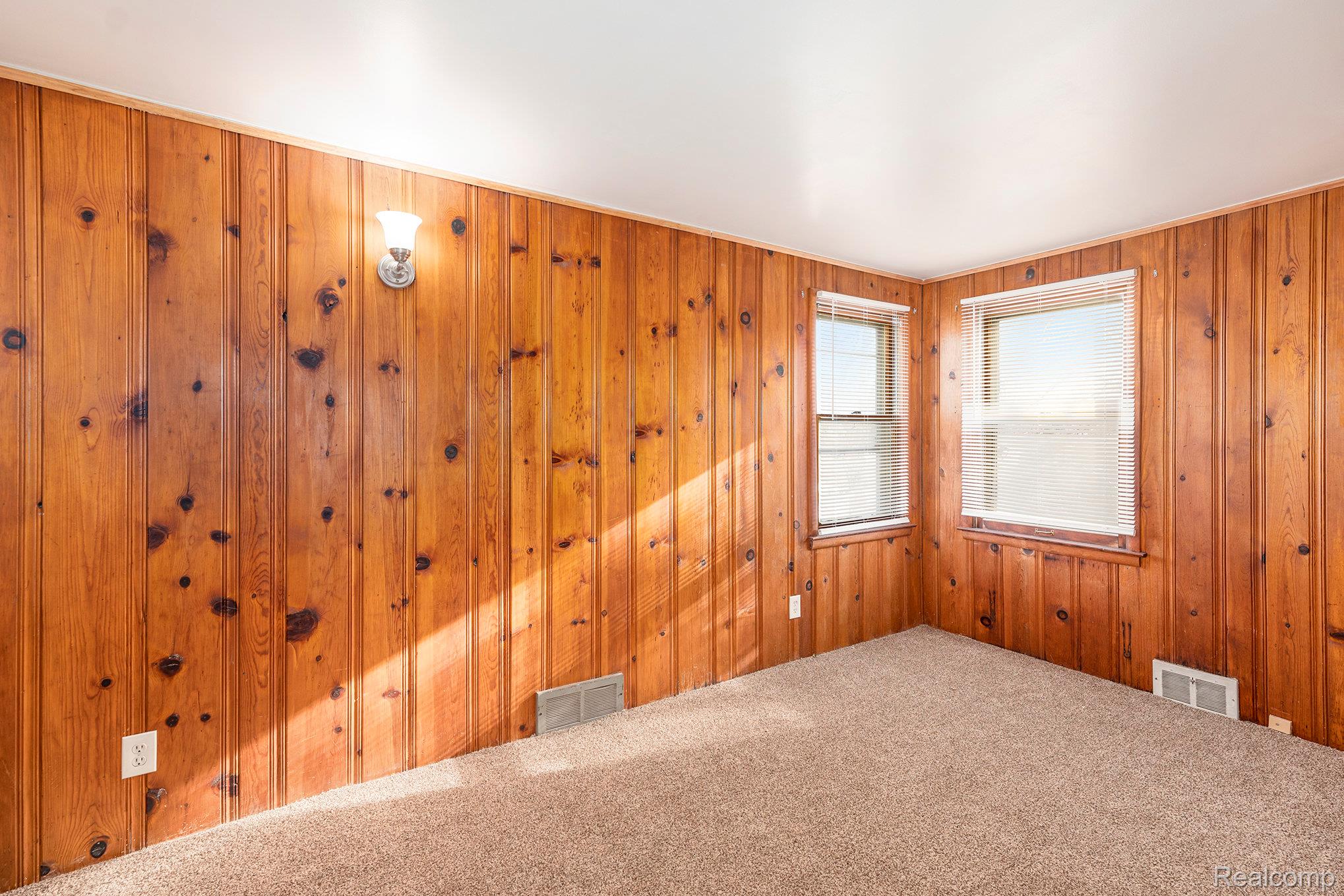 17124 Toepfer Drive Property Photo 18