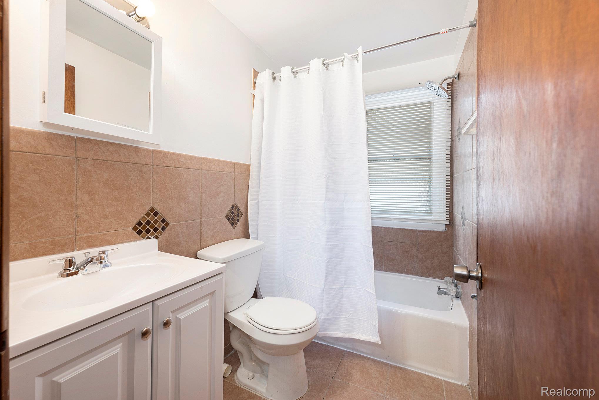 17124 Toepfer Drive Property Photo 21