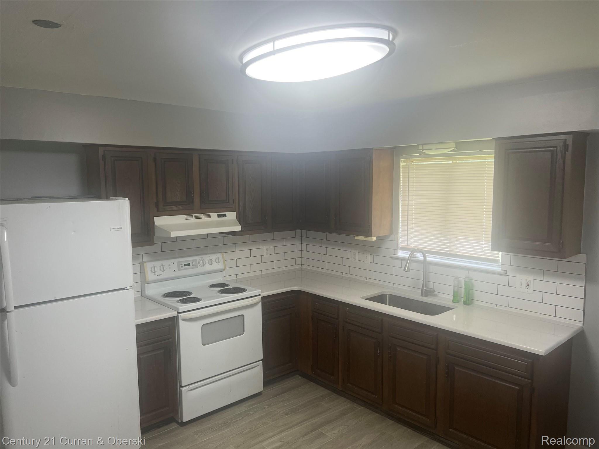 1774 N Carlson Street Property Photo 3