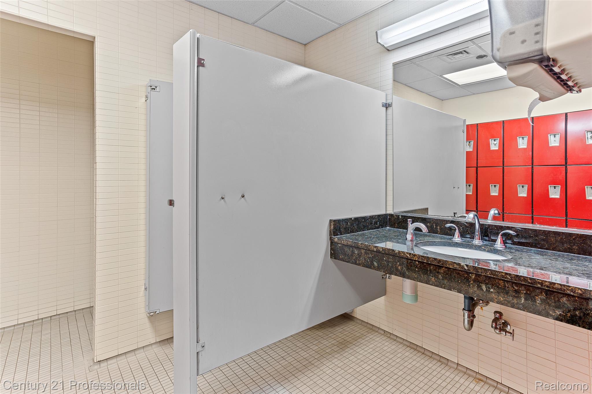 5000 Town Center 1704 Property Photo 39