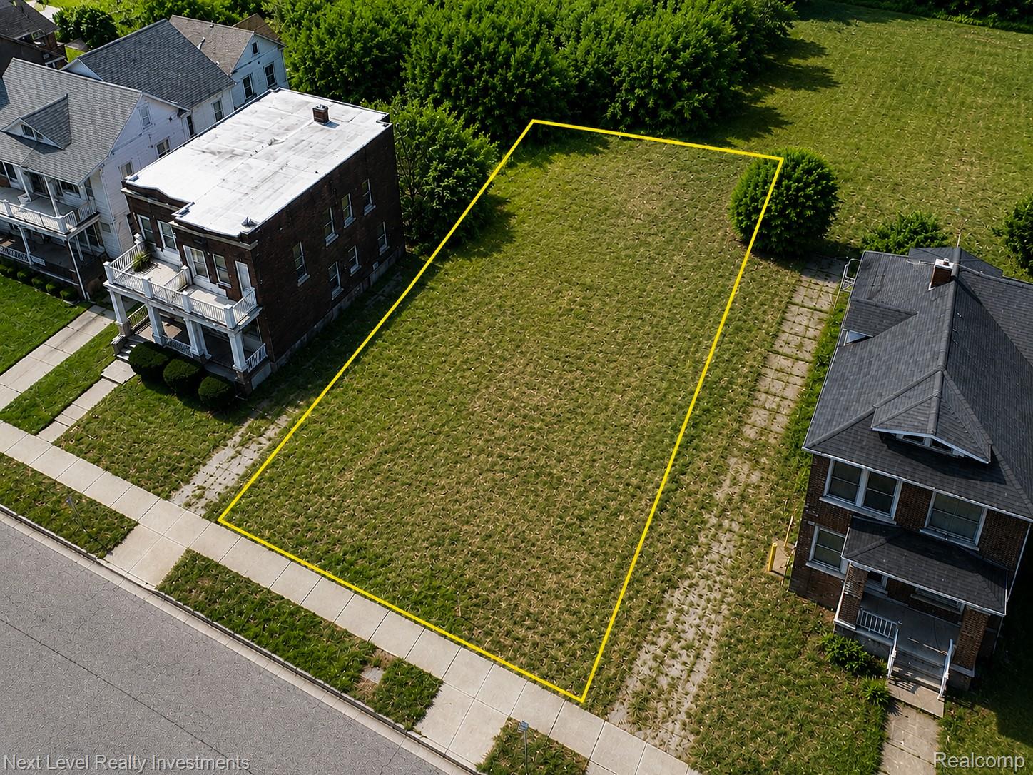7427 Churchill Street Property Photo 1