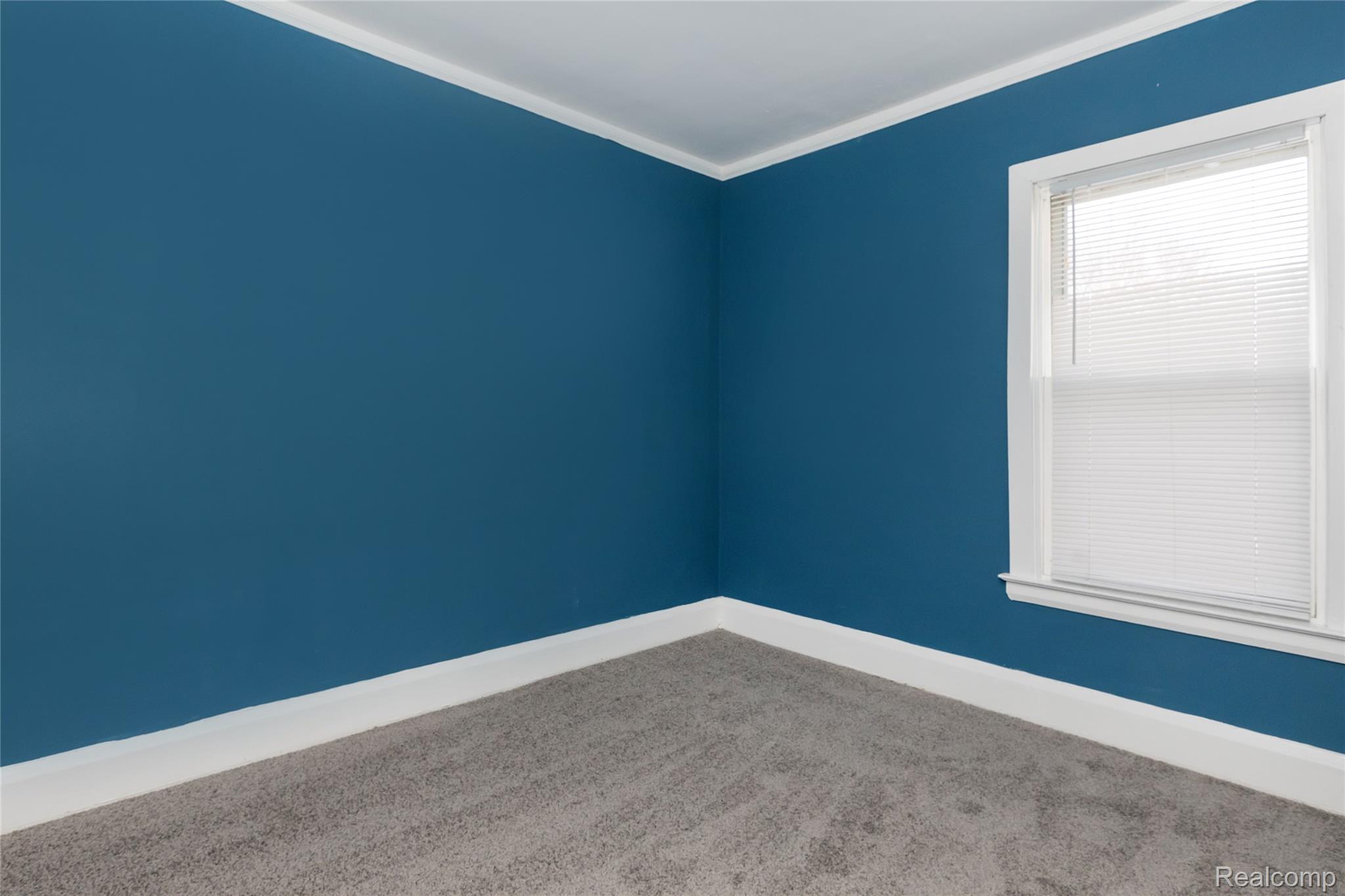 643 Navahoe Street Property Photo 15