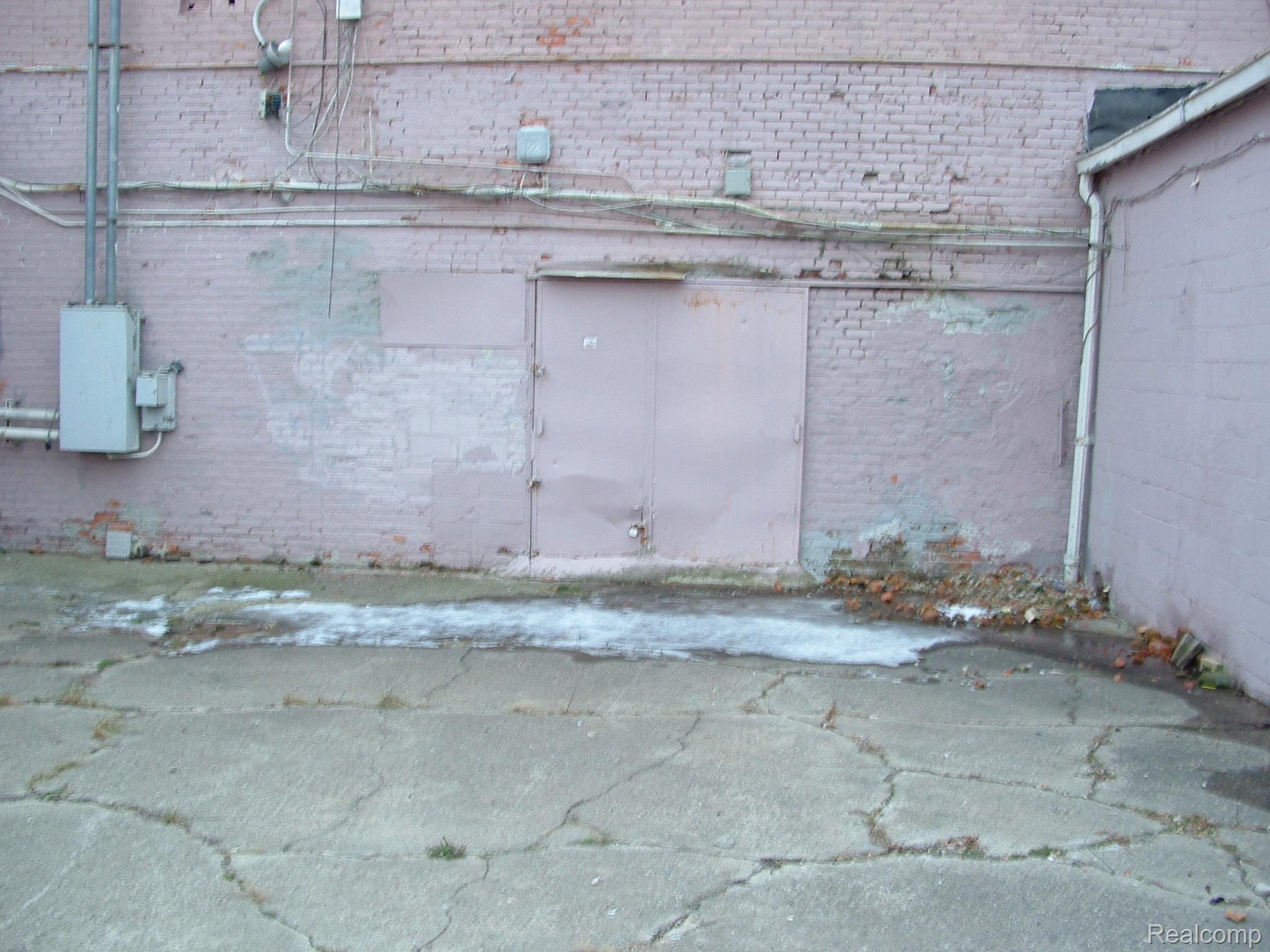 20650 Fenkell Avenue Property Photo 21