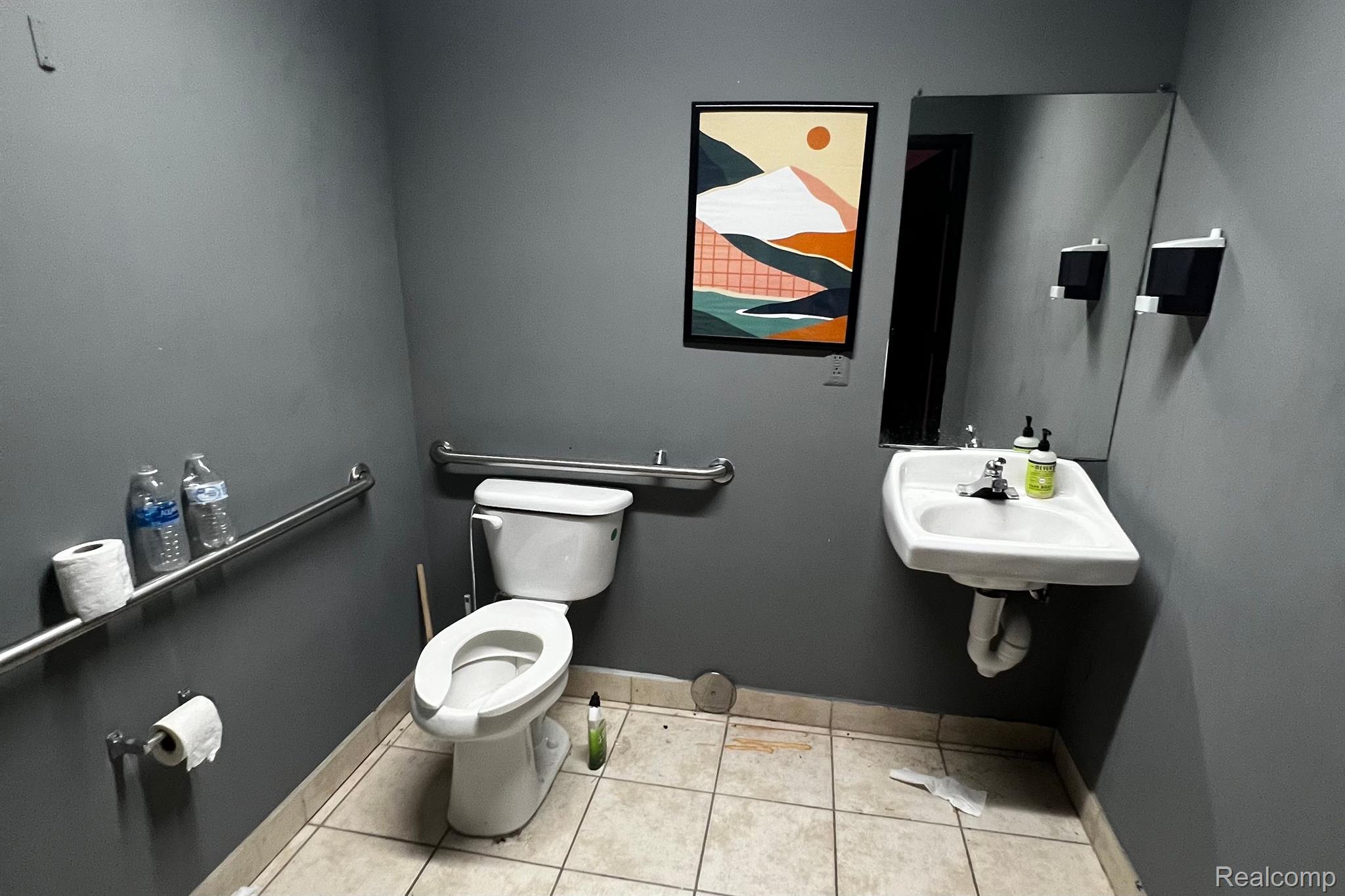341 Inkster Property Photo 13