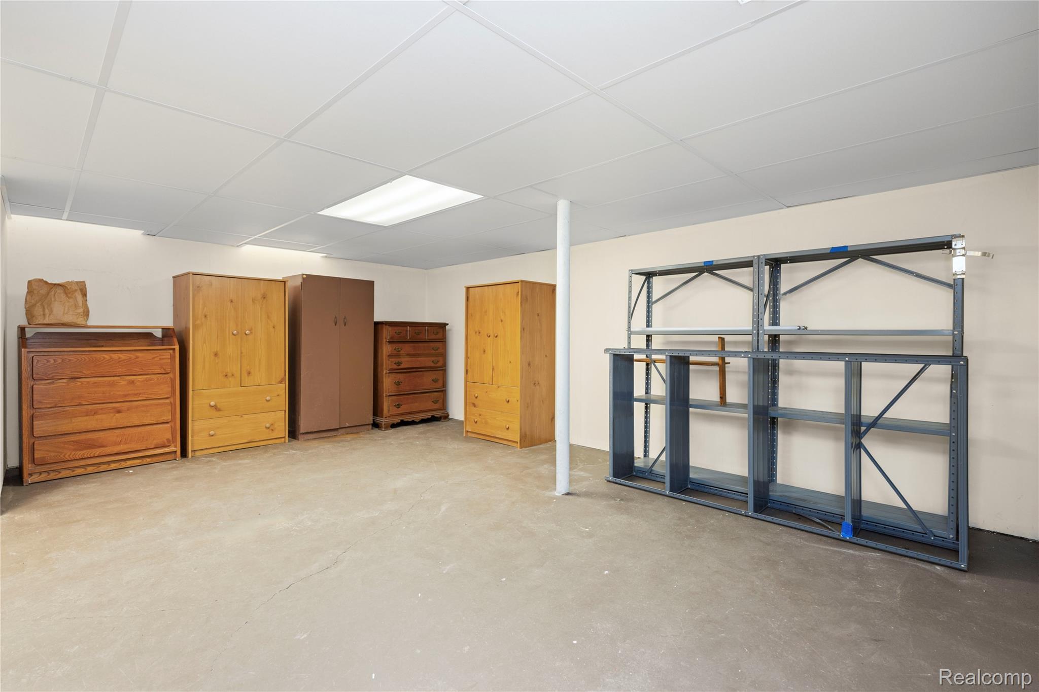 22592 Masonic Property Photo 37