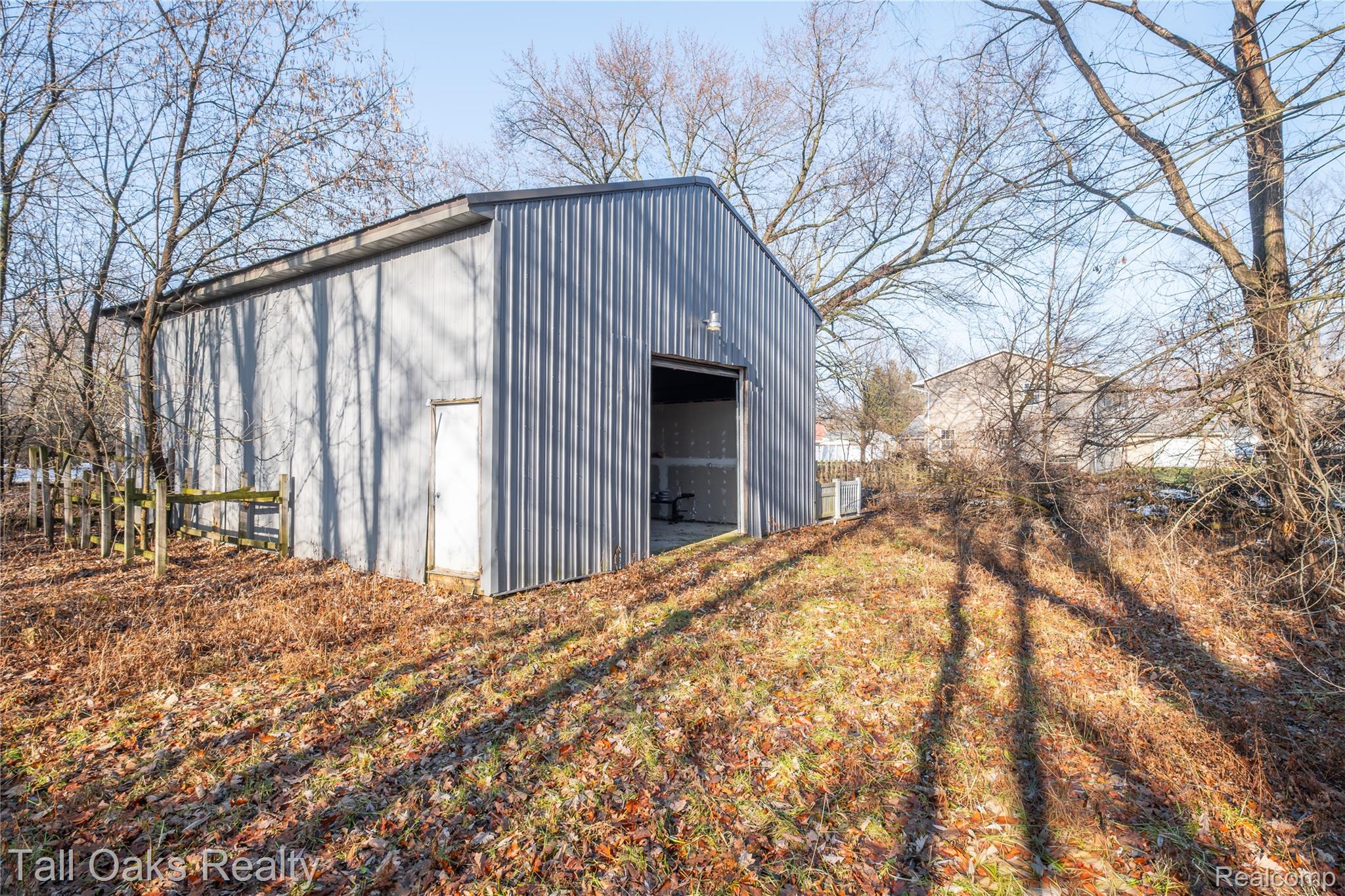 6054 E Pierson Road Property Photo 9