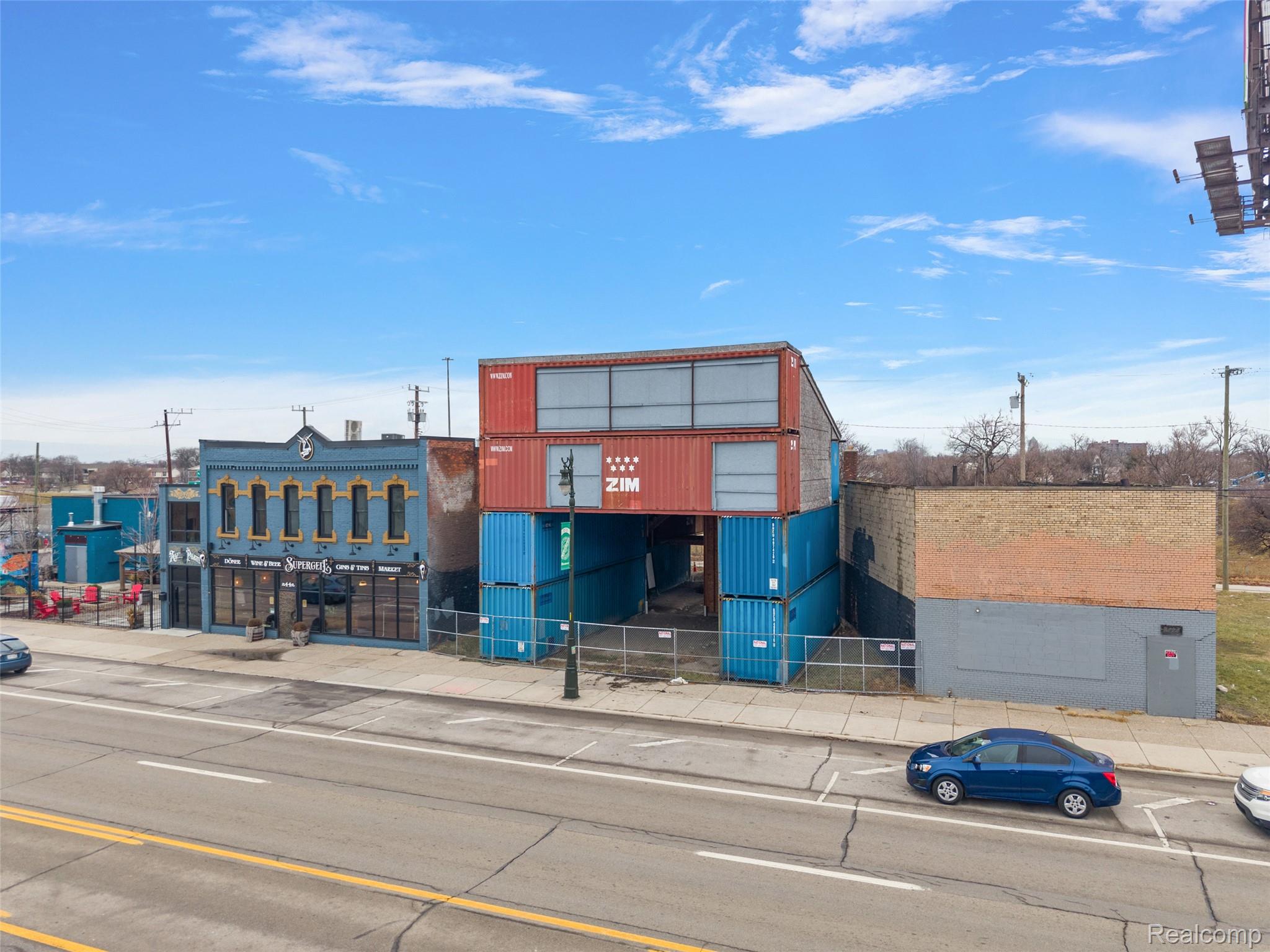 2426 Michigan Avenue Property Photo 7