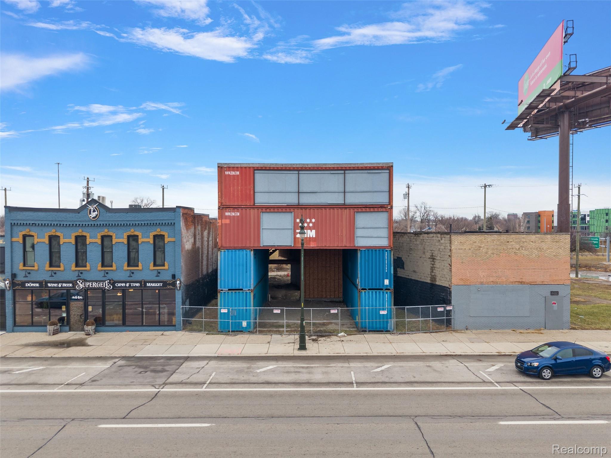 2426 Michigan Avenue Property Photo 8
