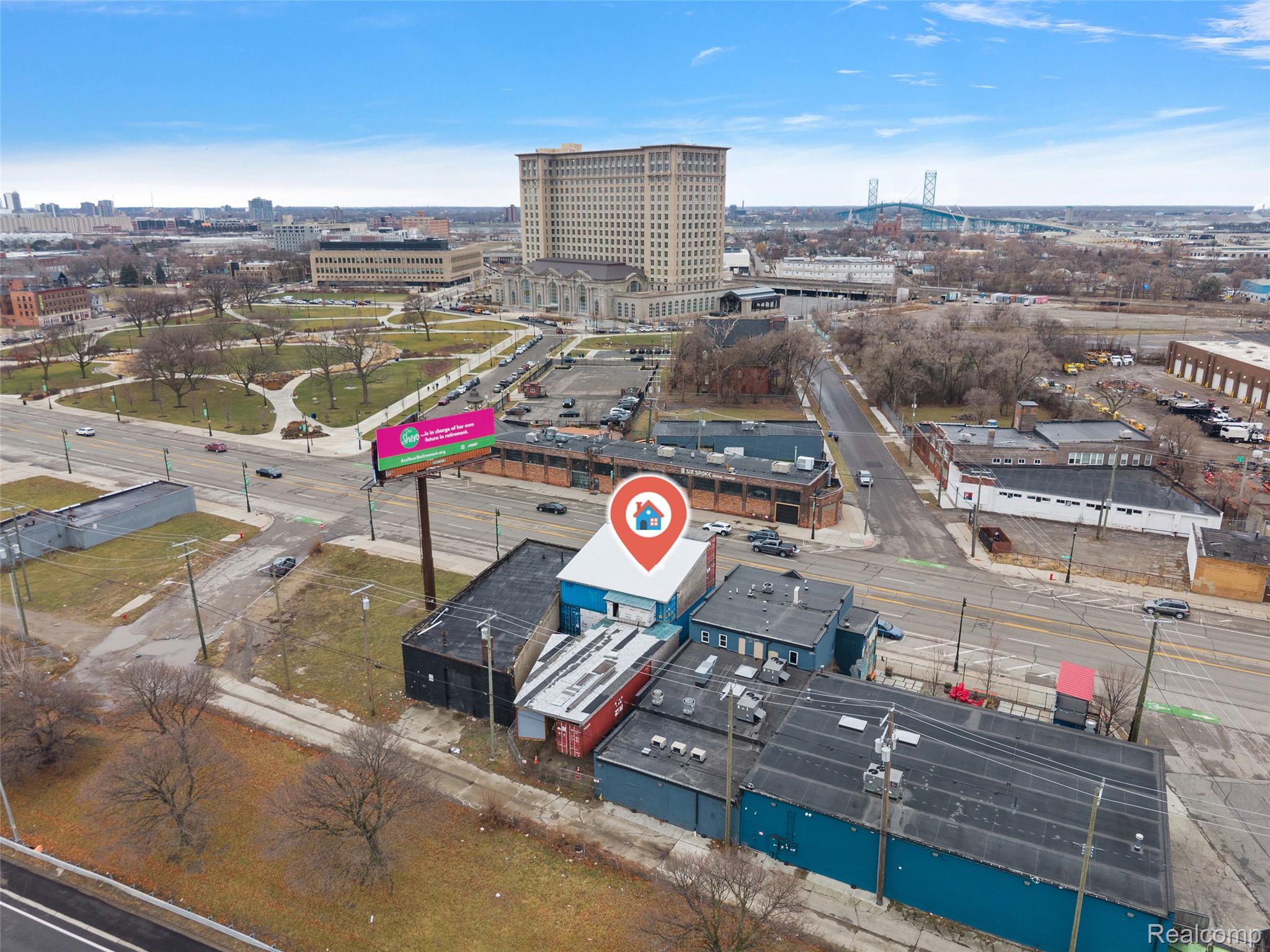 2426 Michigan Avenue Property Photo 10