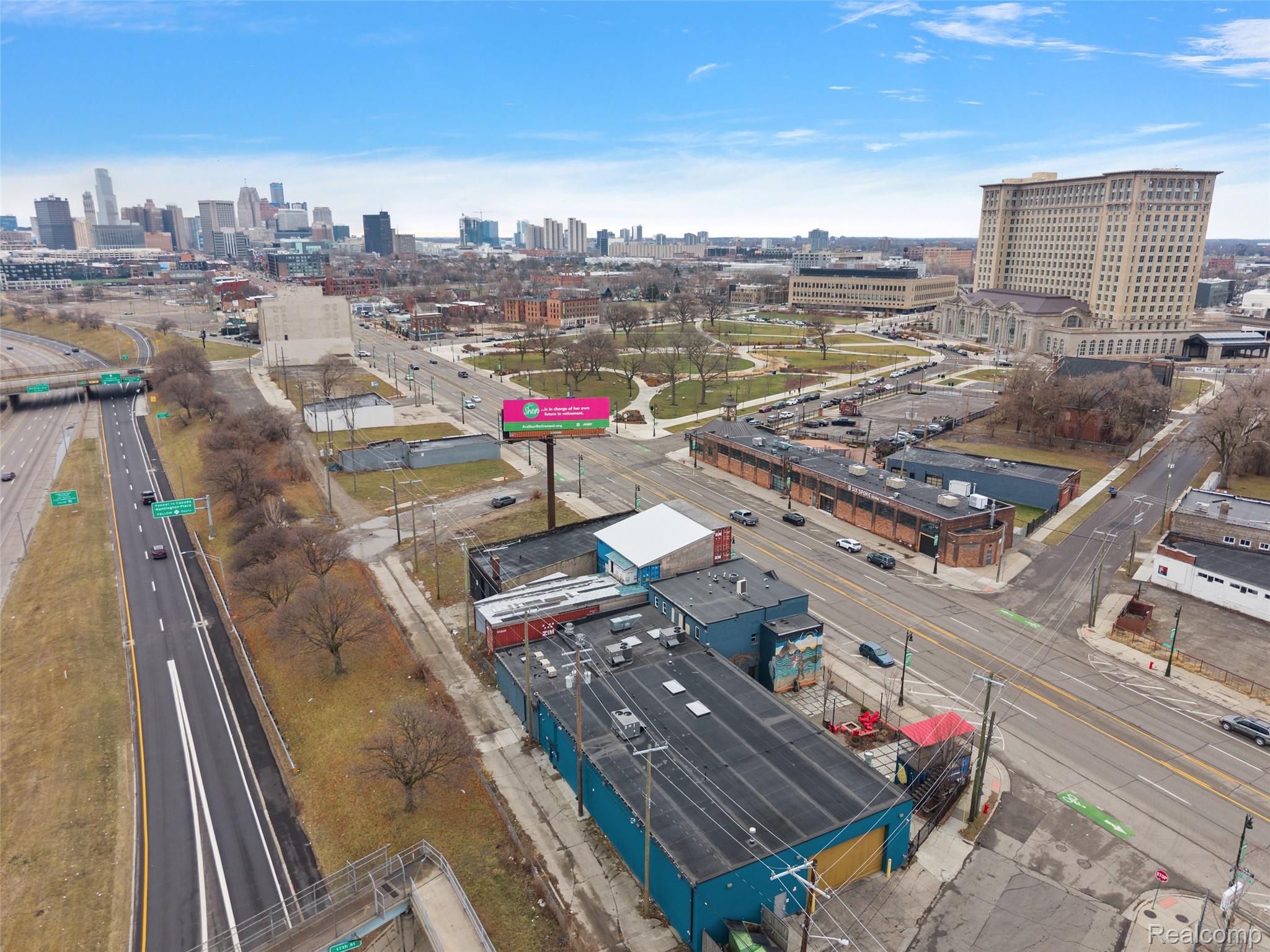 2426 Michigan Avenue Property Photo 21