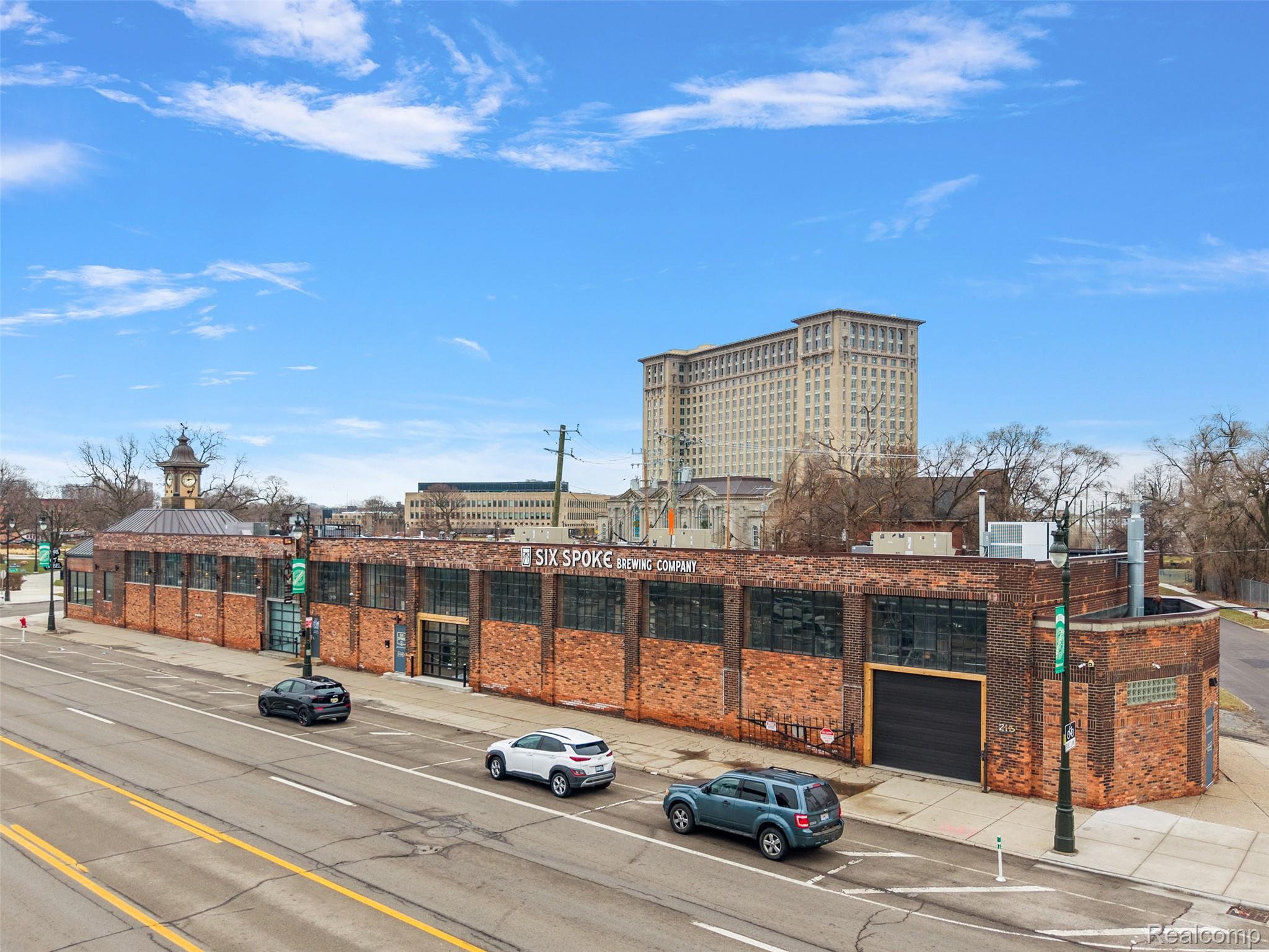 2426 Michigan Avenue Property Photo 35