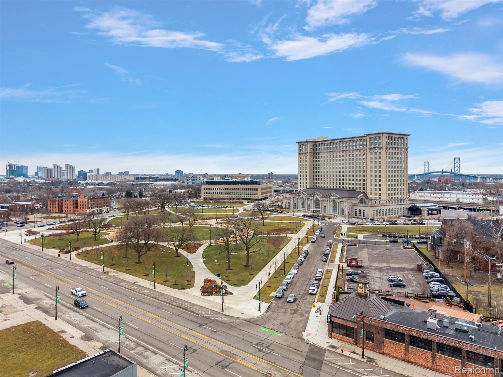 2426 Michigan Avenue Property Photo 41
