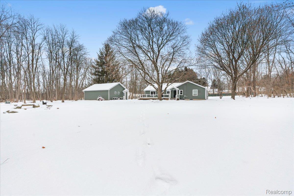 4666 Brighton Road Property Photo 14