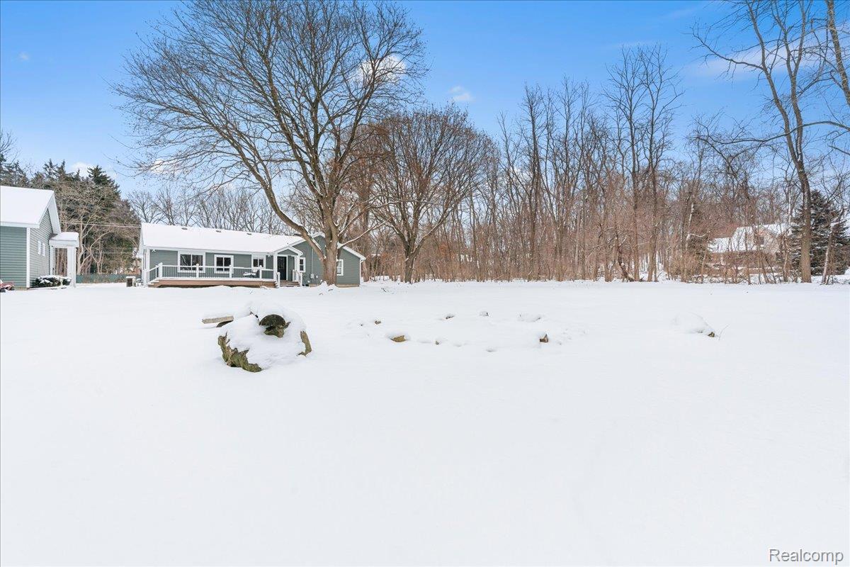 4666 Brighton Road Property Photo 15