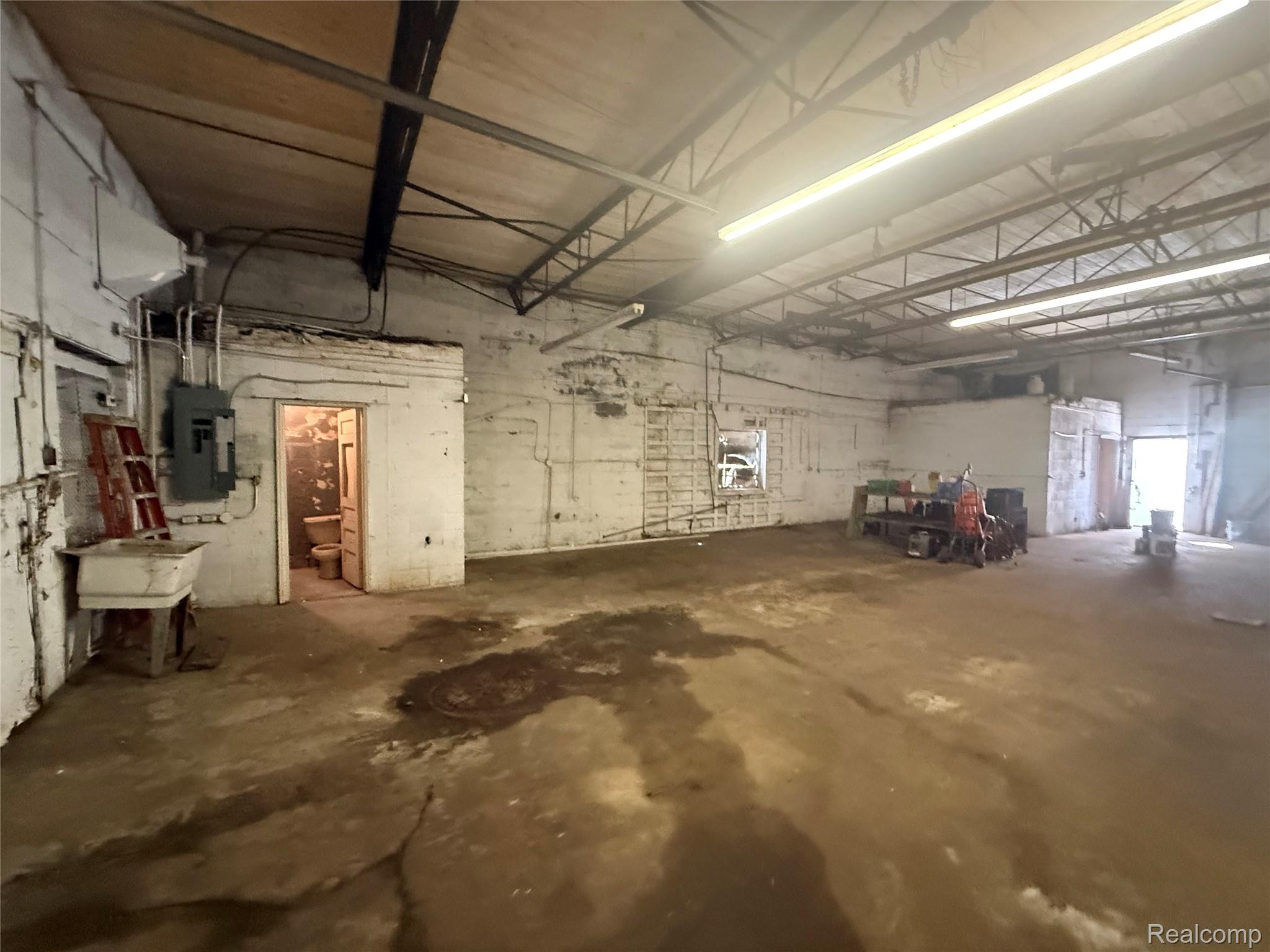 4118 Chene Street Property Photo 8