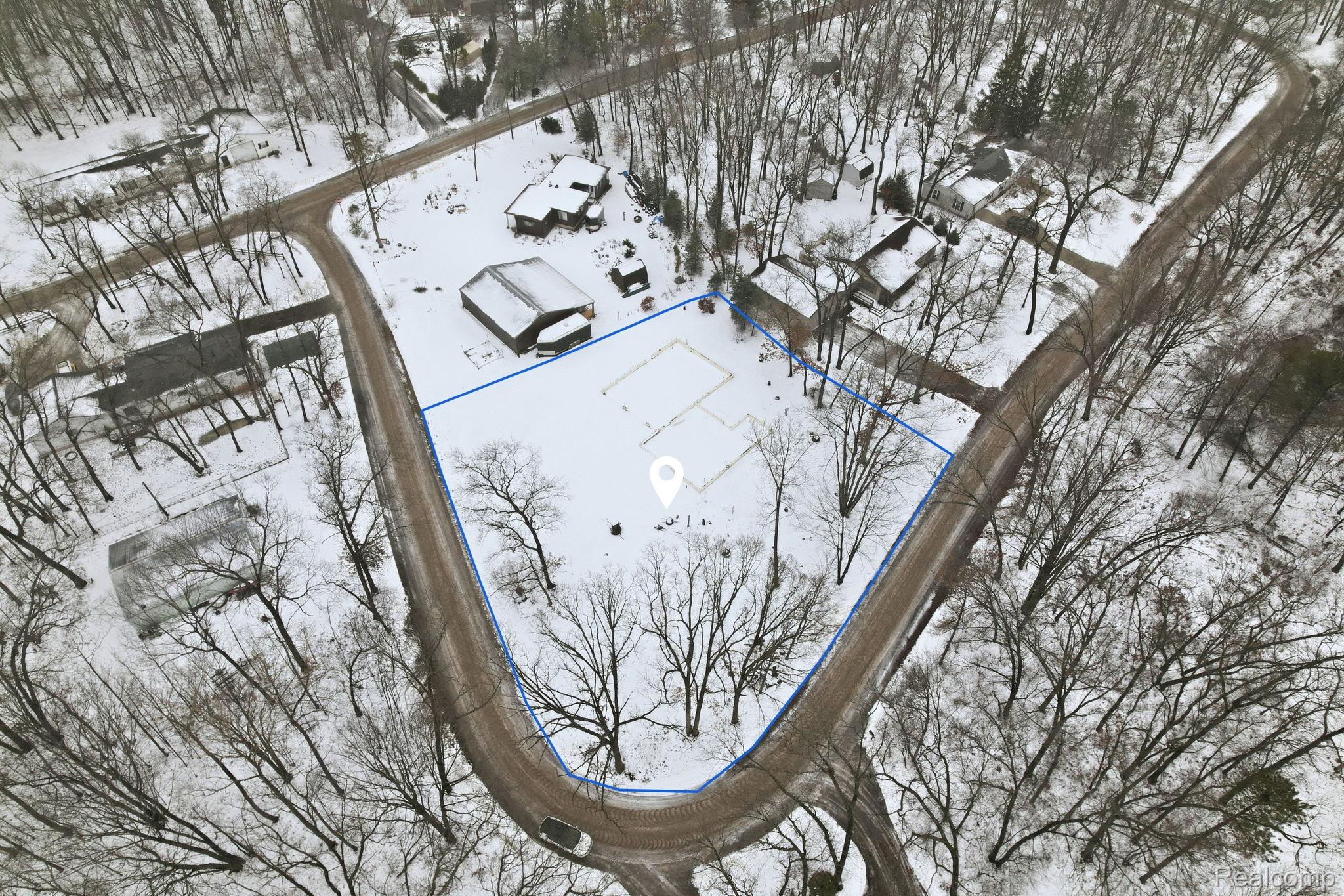 4081 Captains Drive Property Photo 4