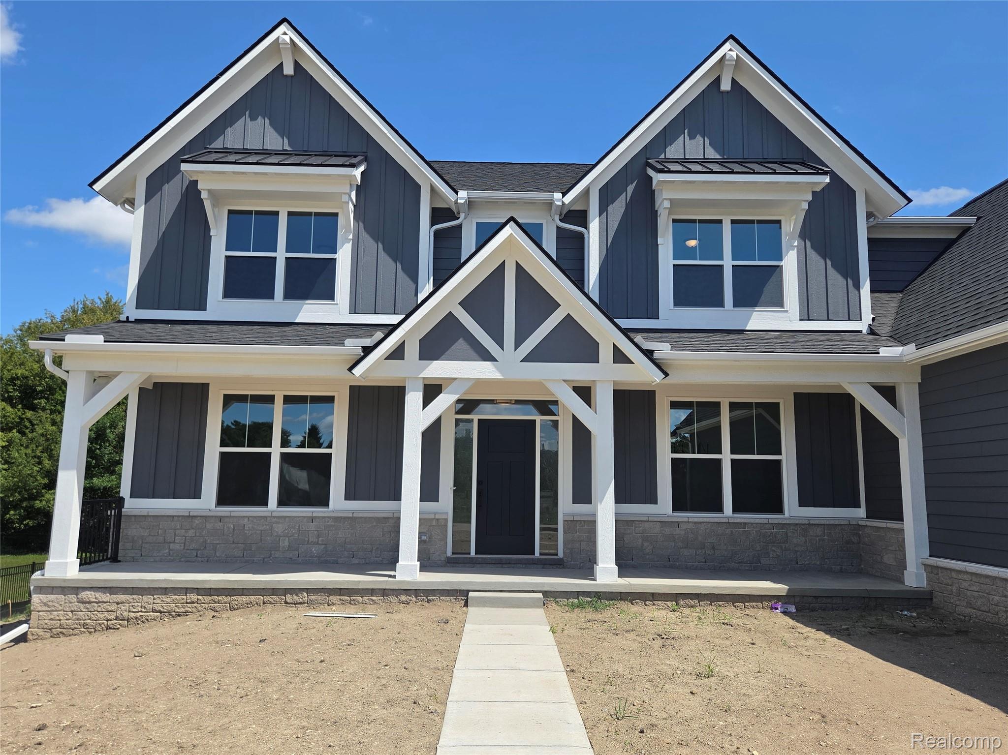 25866 Hickory Creek Lane Property Photo 1