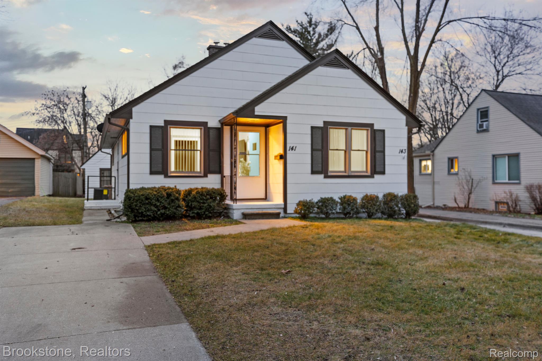 141 Ferndale Avenue Property Photo 2