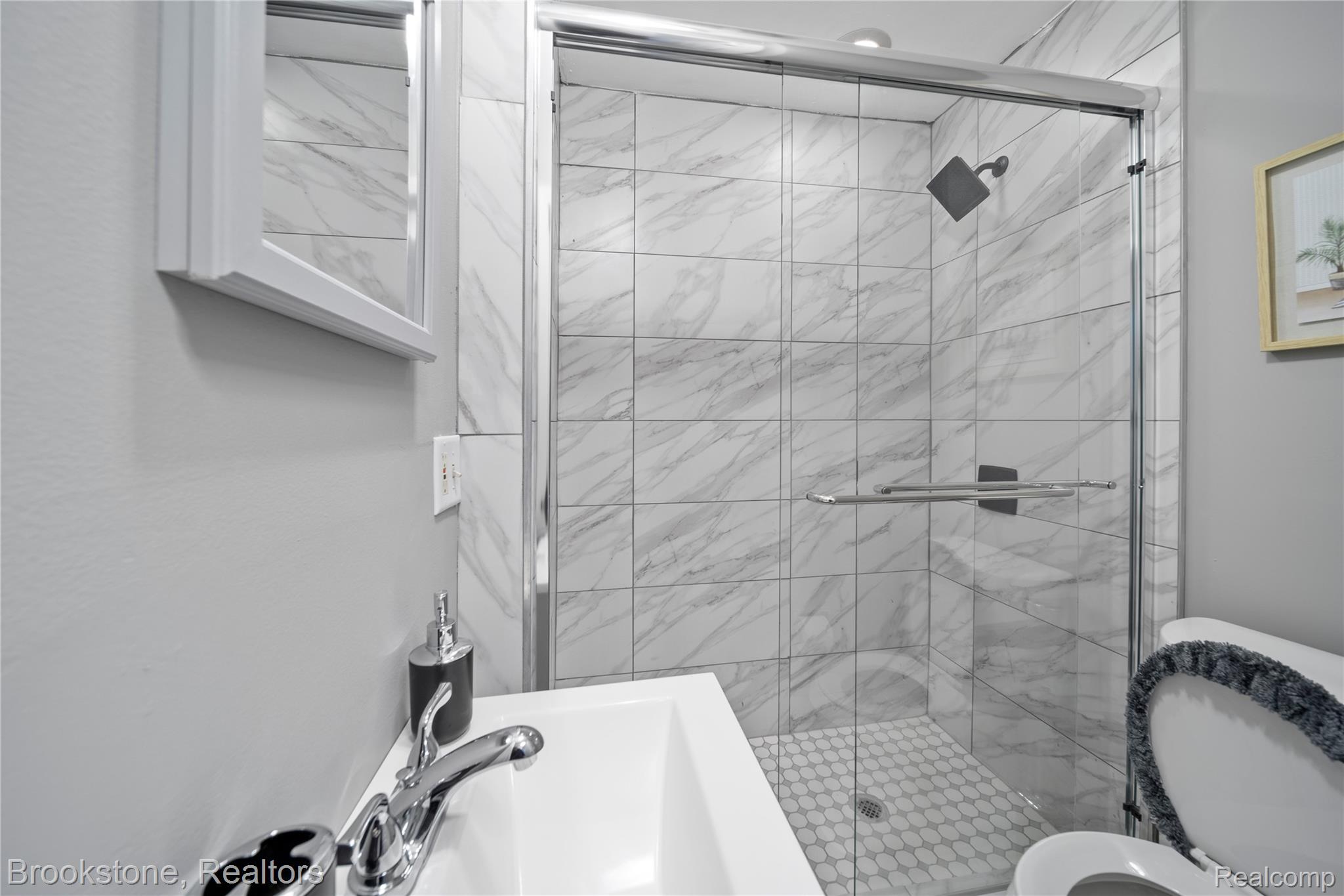 141 Ferndale Avenue Property Photo 9